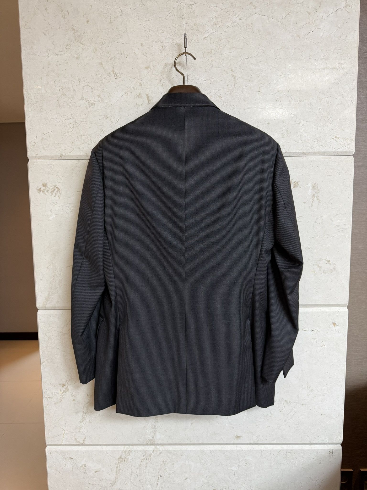Louis Vuitton LOUIS VUITTON / Tailor Made Charcoal Stripe Suit / 50 Size 40R - 3 Thumbnail