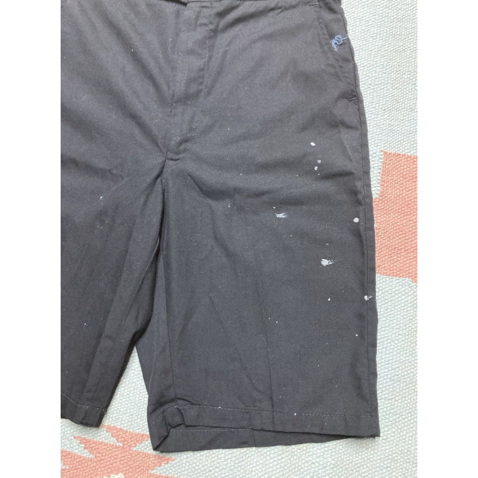 Vintage VINTAGE Lightweight Shorts 70s Polyester Cotton Black Paint Stained Distressed 27 Men Size US 27 - 3 Thumbnail