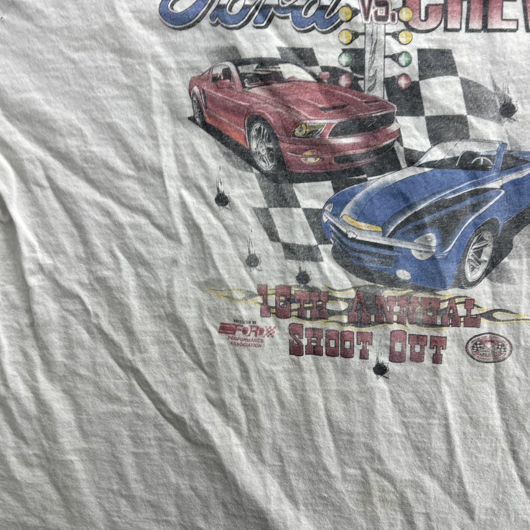 Hanes VINTAGE Ford vs Chevy T-Shirt Mens Large Cars Racing Automotive 2000s Drag Racing Size US L / EU 52-54 / 3 - 7 Thumbnail