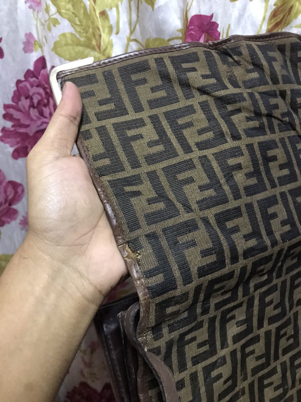 Fendi Authentic Fendi FF Shoulder Bag Size ONE SIZE - 9 Thumbnail