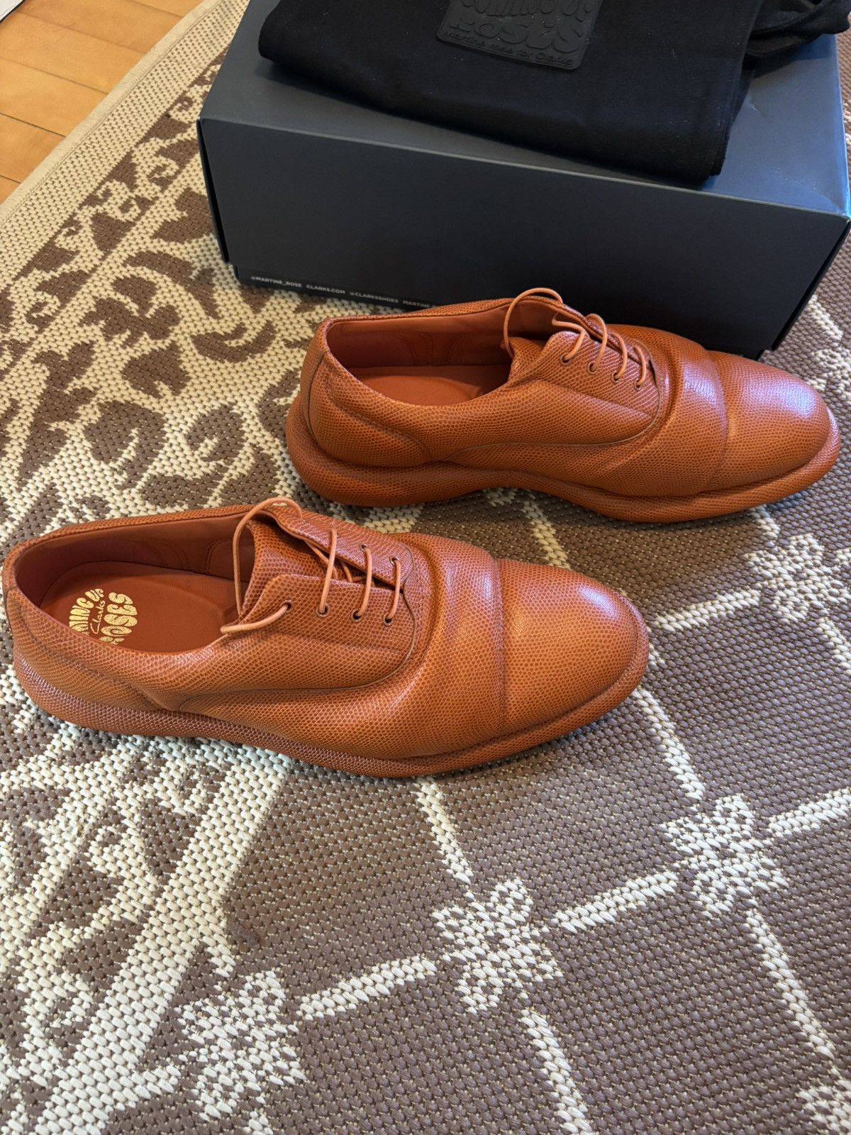 Clarks × Martine Rose Martine Rose x Clark’s Oxford 1 Orange Size US 10 / EU 43 - 2 Thumbnail