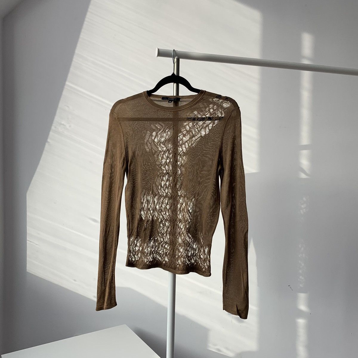 Gucci 2000’s Gucci By Tom Ford Silk Mesh Sweater / Pullover Size M / US 6-8 / IT 42-44 - 1 Thumbnail
