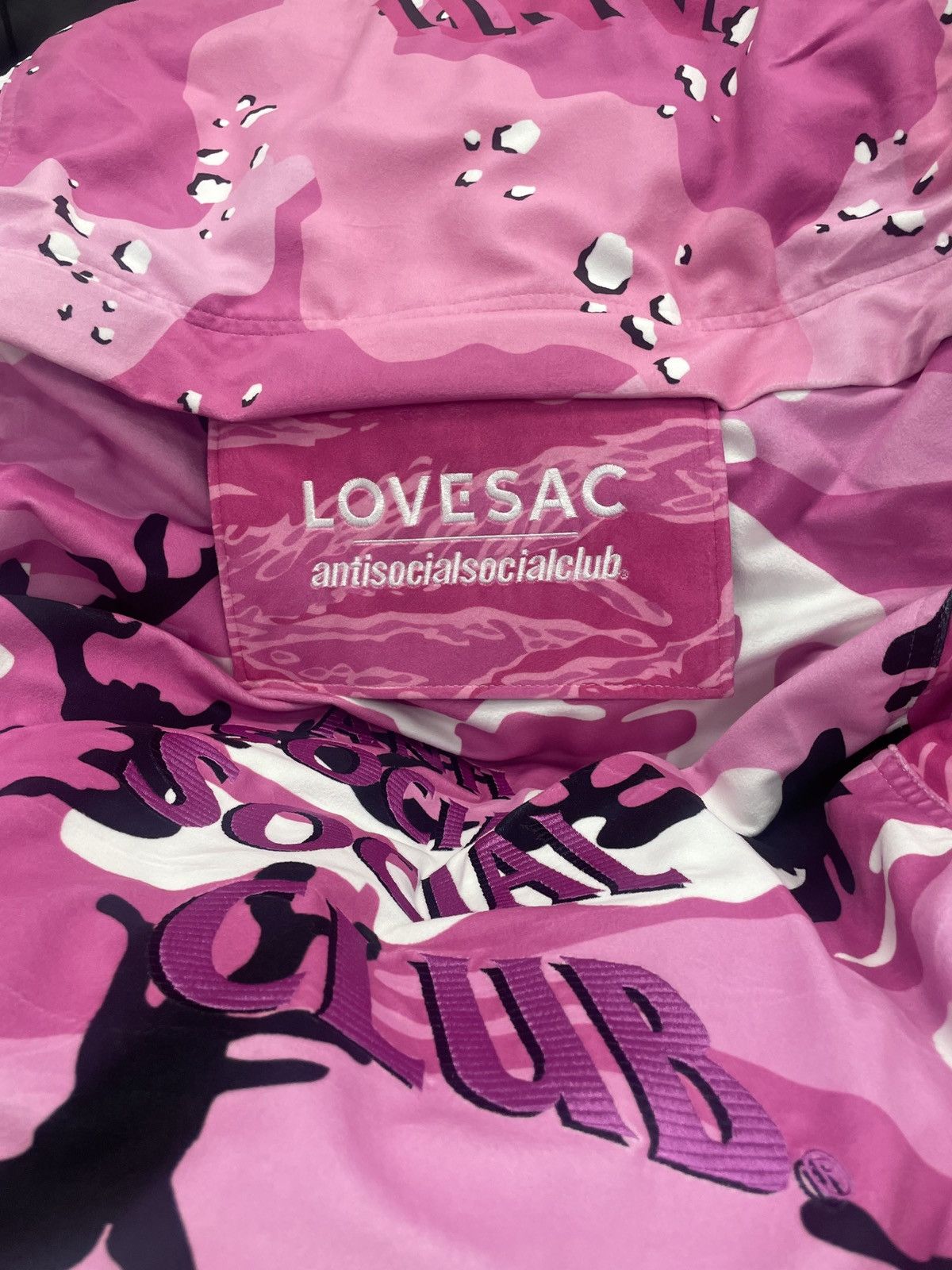 Anti Social Social Club Anti Social Social Club x Lovesac Size ONE SIZE - 3 Thumbnail