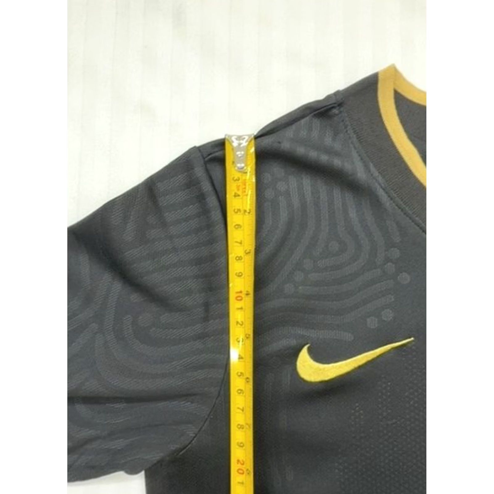Nike Nike FC Barcelona 20/21 Away Soccer Jersey Men's L Black Gold Size US S / EU 44-46 / 1 - 6 Thumbnail