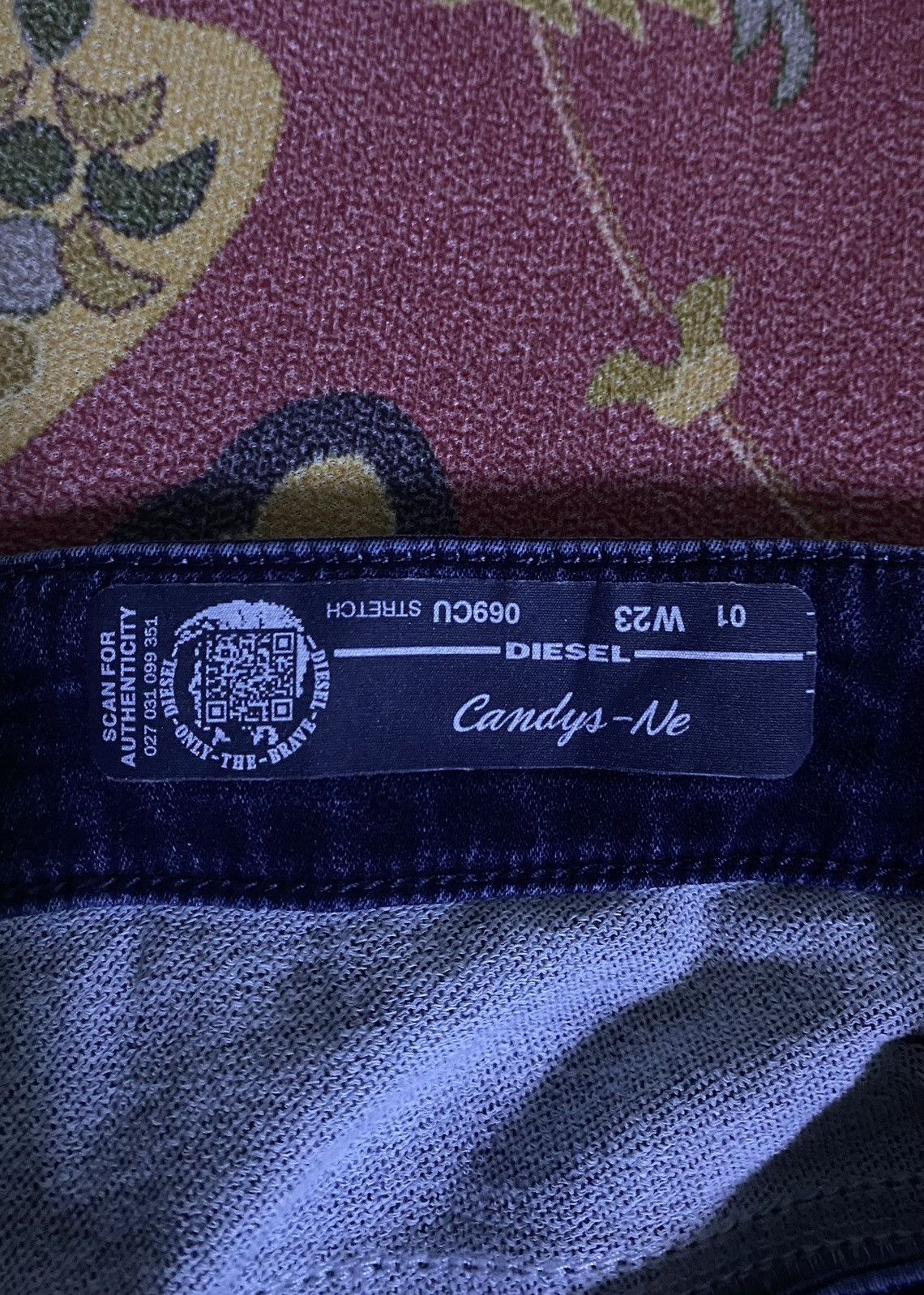 Diesel 🔥RARE🔥🔥DIESEL Slim Fit Distressed Denim Jeans Size US 27 - 13 Thumbnail