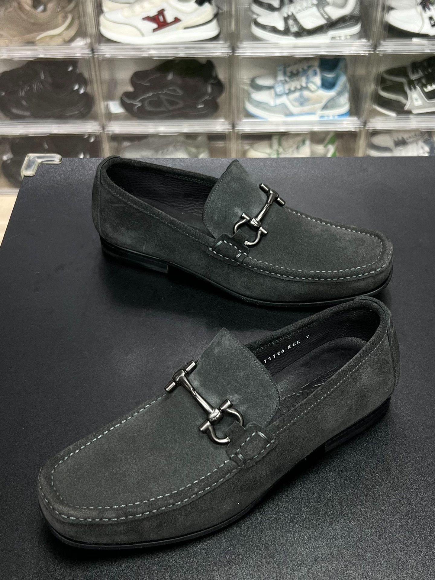Salvatore Ferragamo Salvatore Ferragamo Black Slip Ons 7 Men Size US 7 / EU 40 - 1 Thumbnail