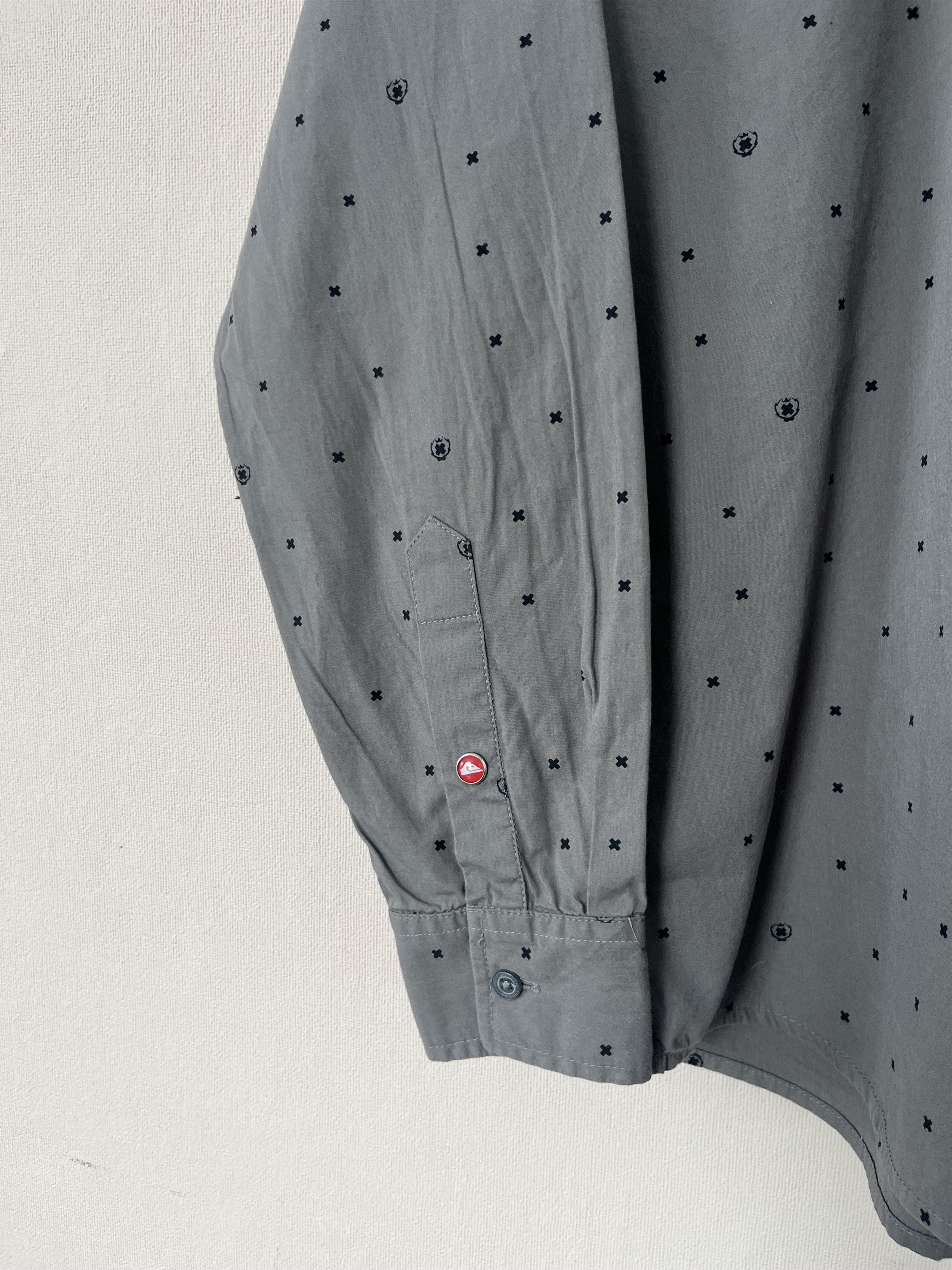 Quiksilver Quicksilver Y2K Cross Logo Pocket Button Shirt Gray Size US S / EU 44-46 / 1 - 3 Thumbnail