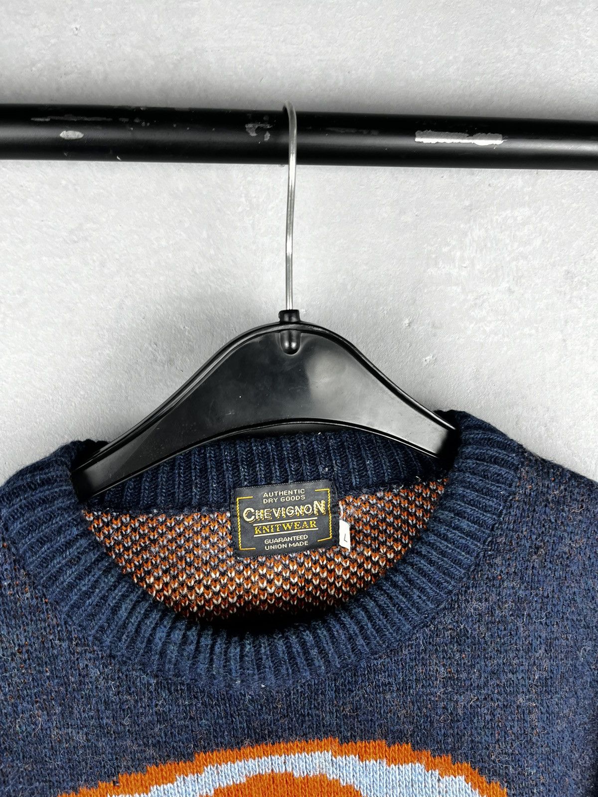 CHEVIGNON TV Art KNITWEAR sweater