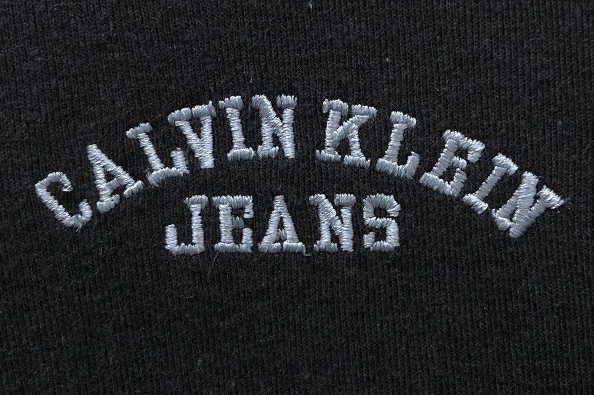 Calvin Klein Vintage Calvin Klein Jeans T-Shirt Size US M / EU 48-50 / 2 - 3 Thumbnail