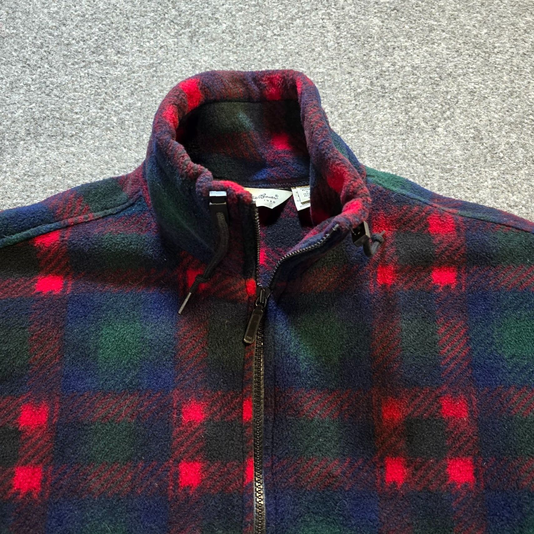 Eddie Bauer Eddie Bauer Sweater Womens Medium Petite Red Plaid Fleece 1/4 Zip Pullover Knit Regular Mock Neck Garment: Sweater Women Size M / US 6-8 / IT 42-44 - 2 Thumbnail