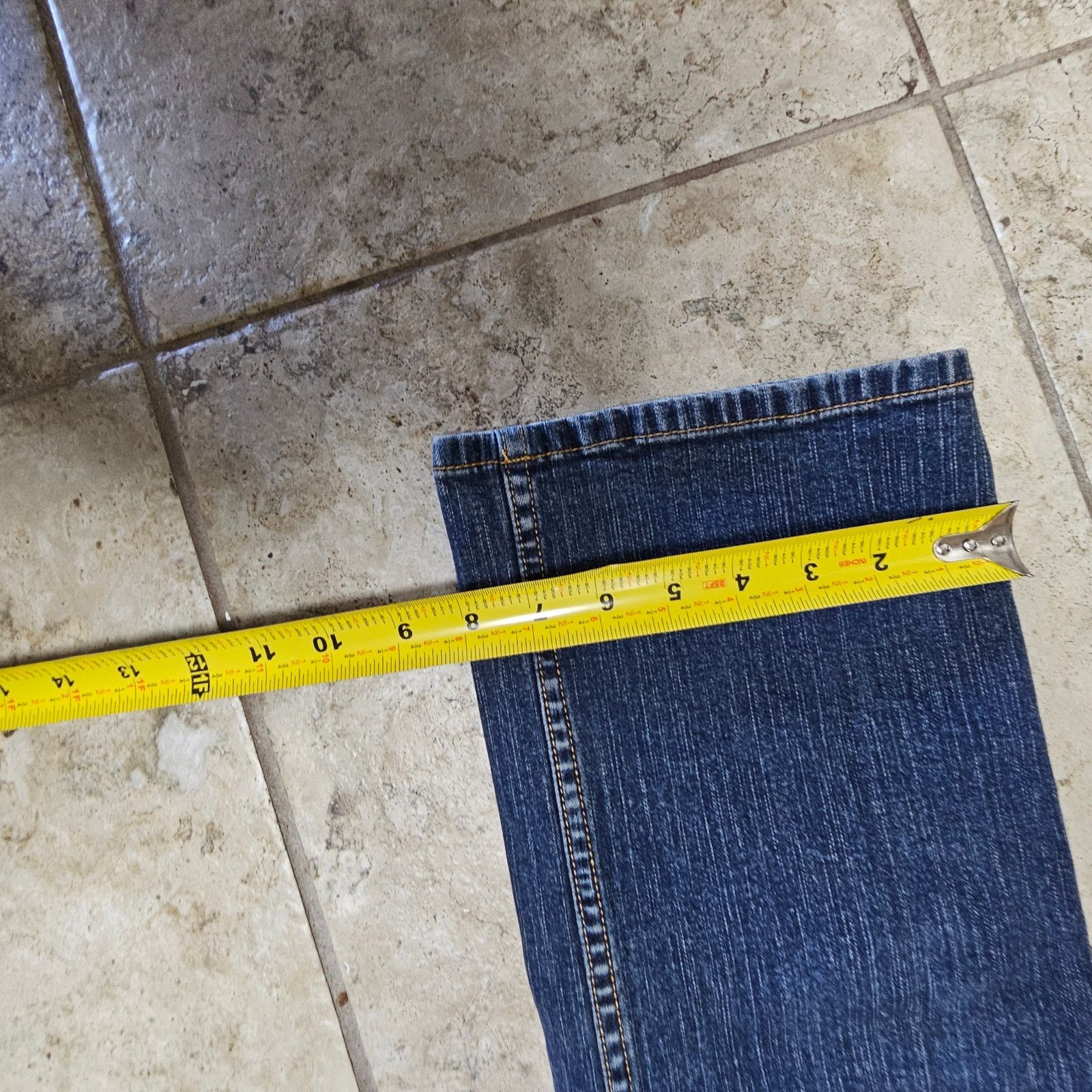 L.L. Bean L.L. Bean Womens Straight Jeans Size 10 Petite 27" inseam Size 32" / US 10 / IT 46 - 5 Thumbnail