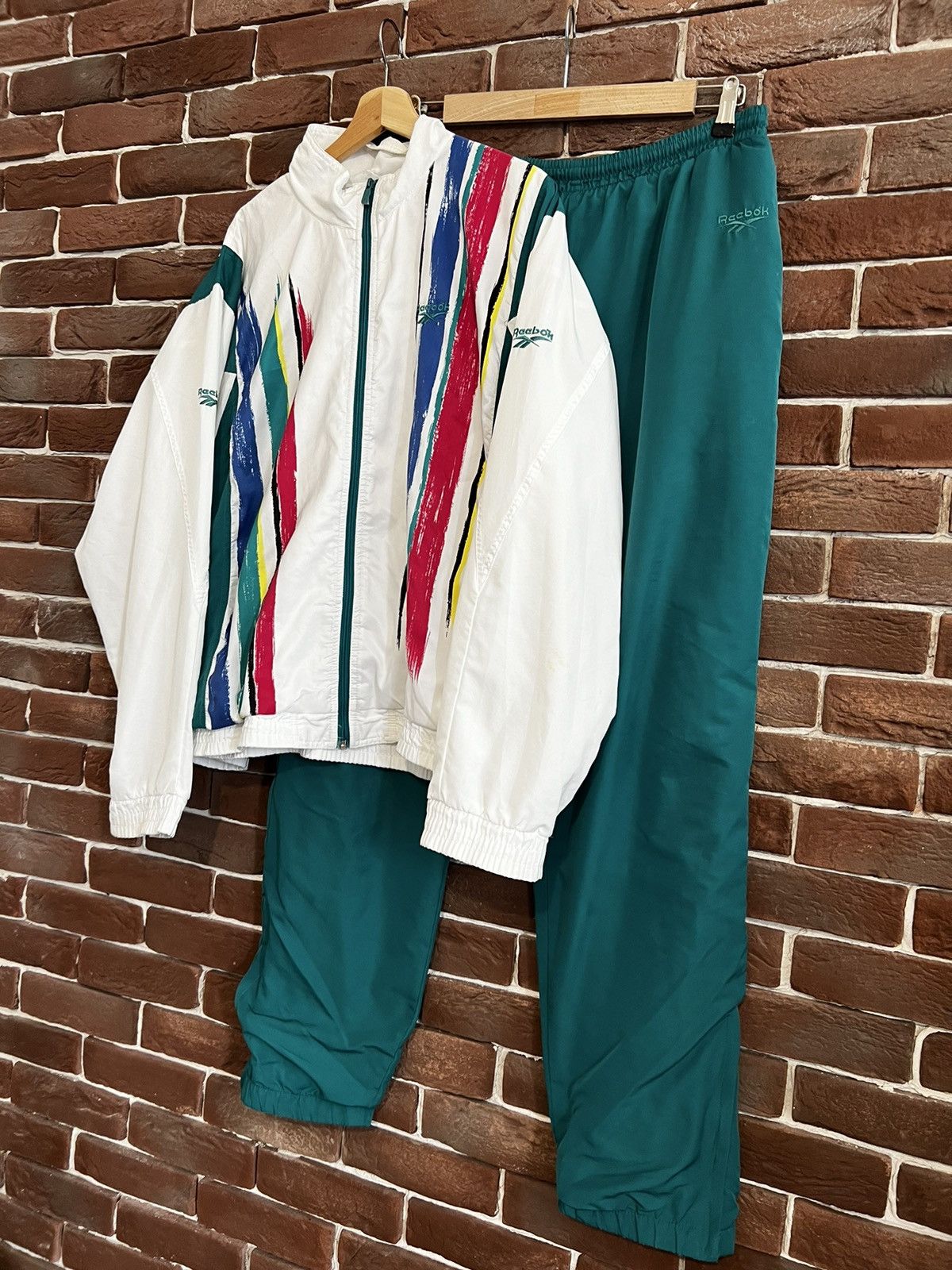 Reebok Rare 90s Vintage Y2K Reebok Logo Tracksuit Set Jacket Size US L / EU 52-54 / 3 - 7 Thumbnail