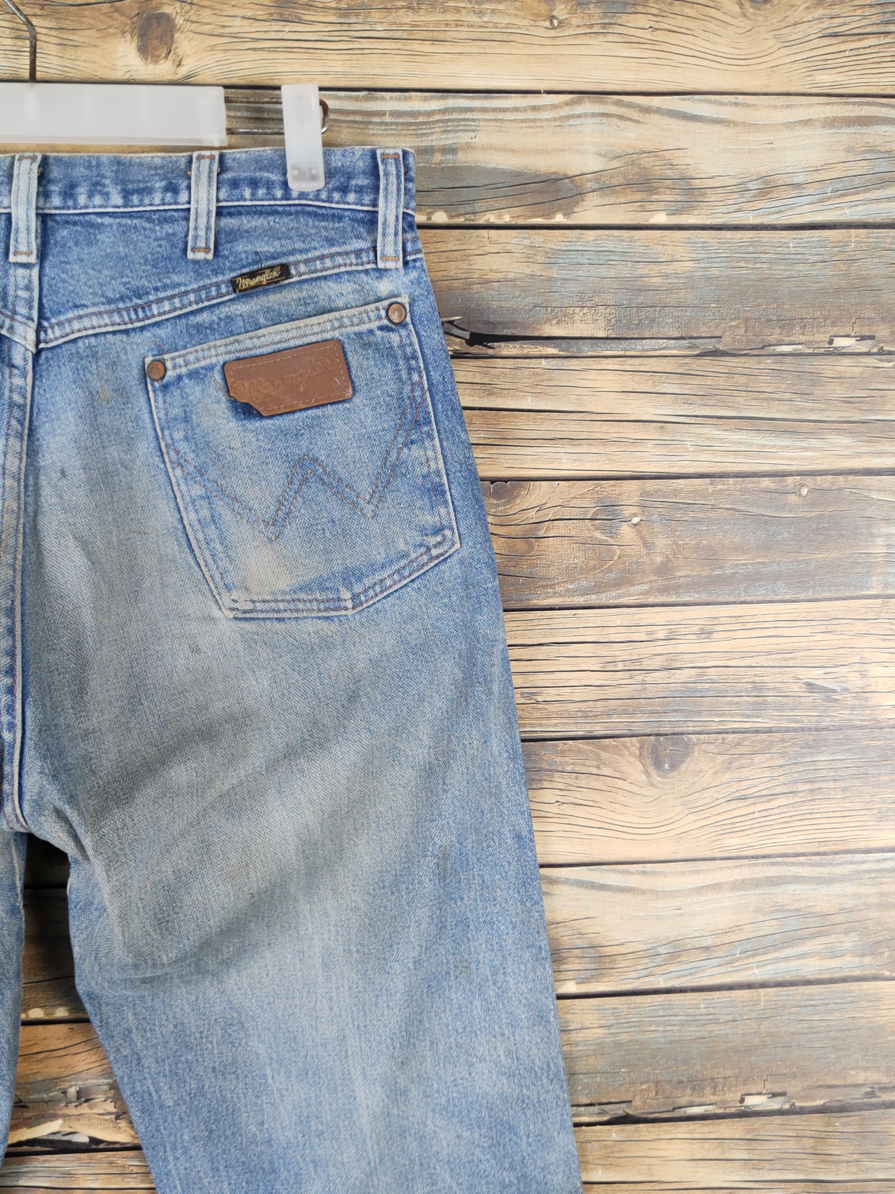 Japanese Brand Wrangler Blue Distressed Ripped denim Jeans #W1496 Size US 31 - 13 Thumbnail