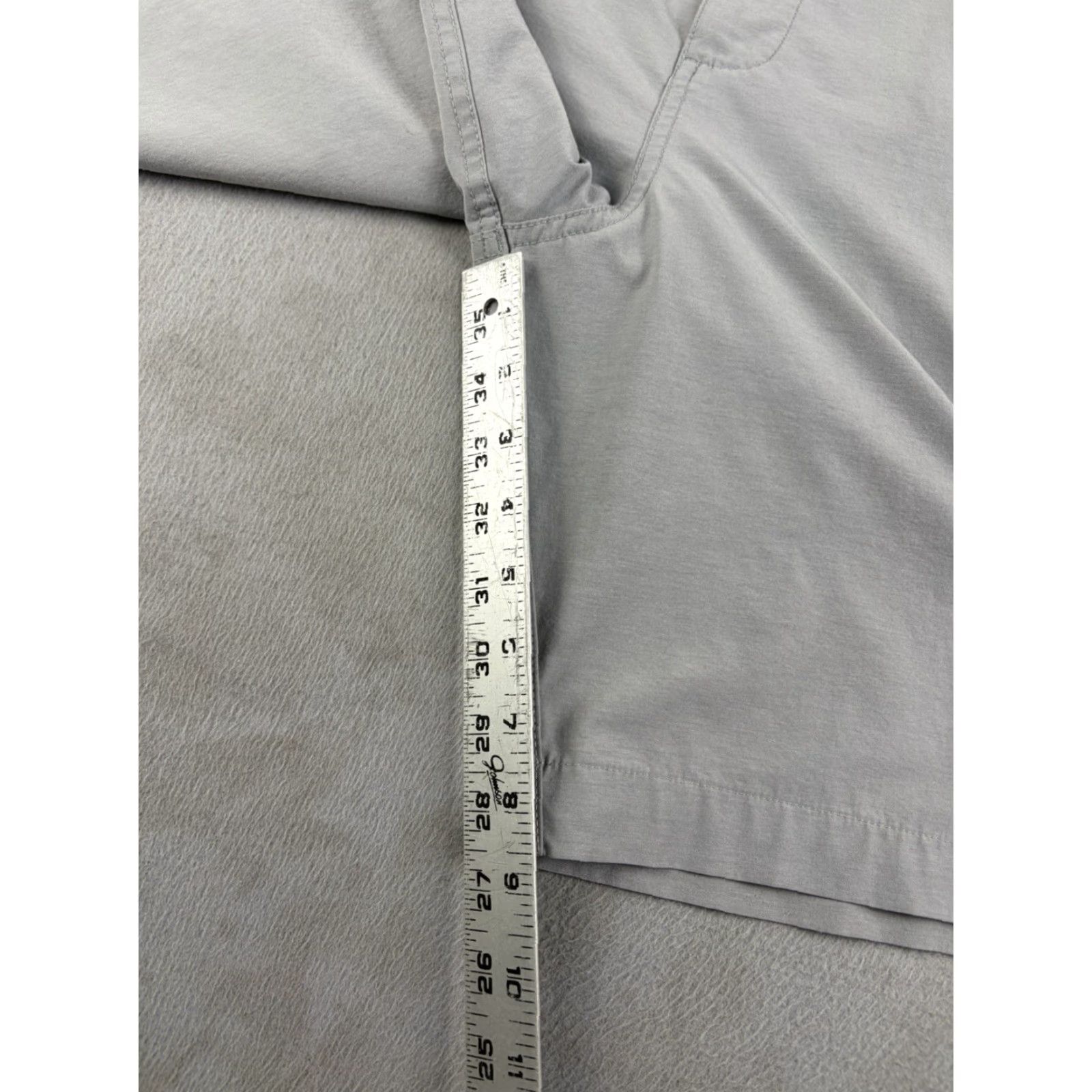 Faherty Faherty All Day Shorts Mens 40 Gray Casual Outdoor Cotton Blend Stone Chino Lightweight Pockets Stretch Regular Size US 40 / EU 56 - 8 Thumbnail