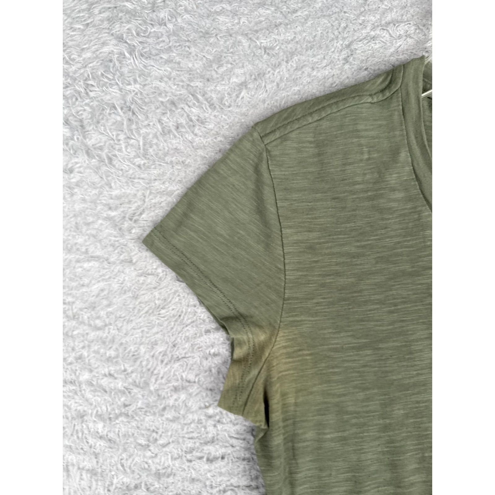 Patagonia Patagonia Shirt Women XS Green Short Sleeve Crew Neck Cotton Blend Read Size XS / US 0-2 / IT 36-38 - 3 Thumbnail