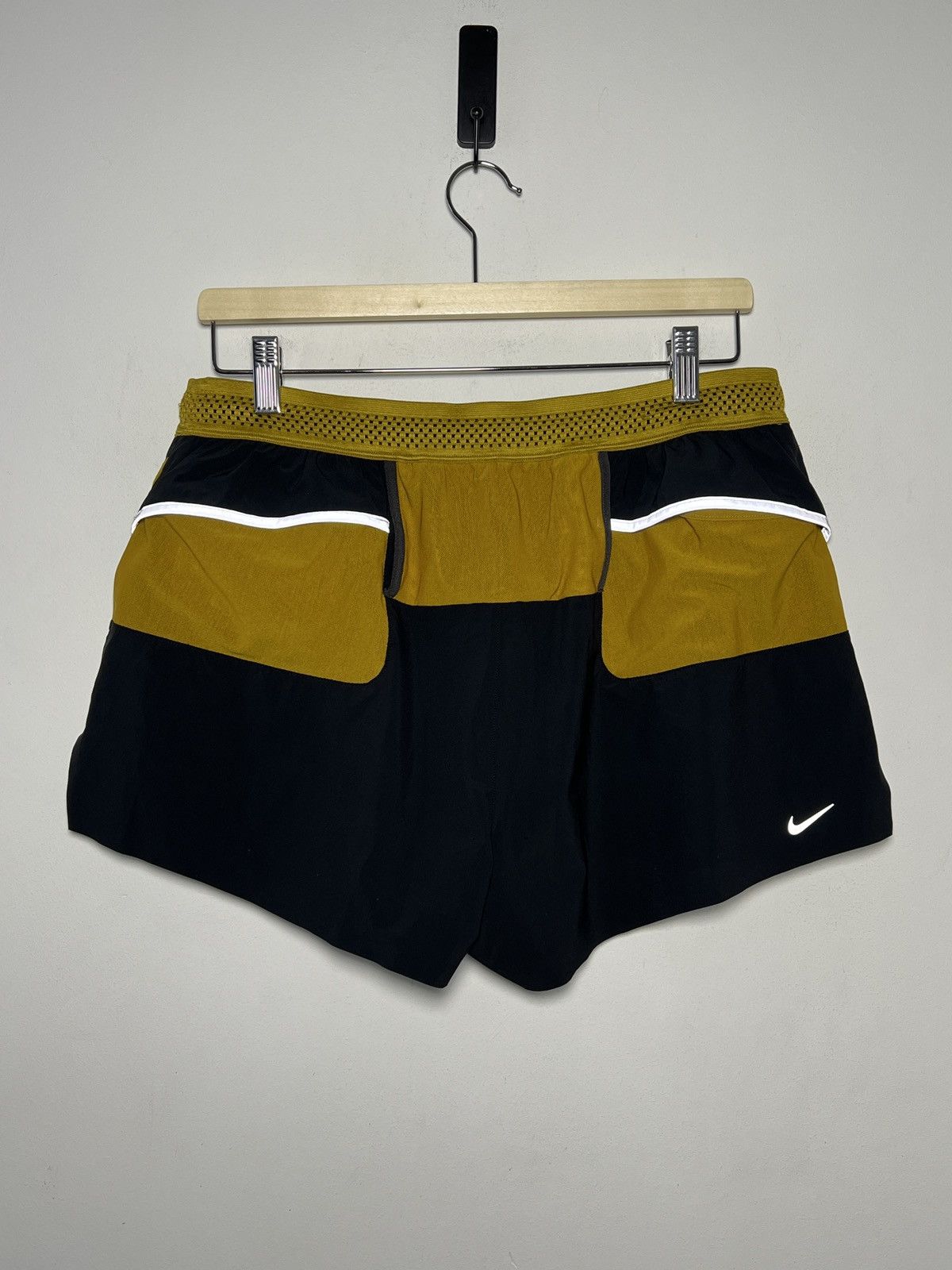 Undercover Nike x Gyakusou multi-pocket running shorts Size US 34 / EU 50 - 5 Thumbnail