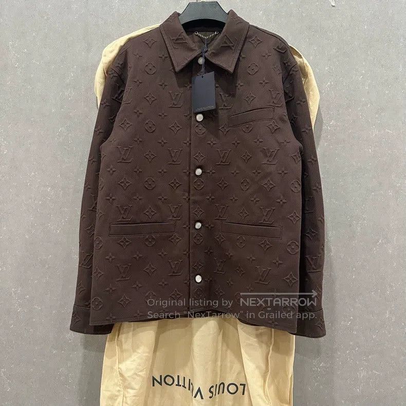 Louis Vuitton Louis Vuitton Full embossed denim jacket Size US S / EU 44-46 / 1 - 1 Thumbnail