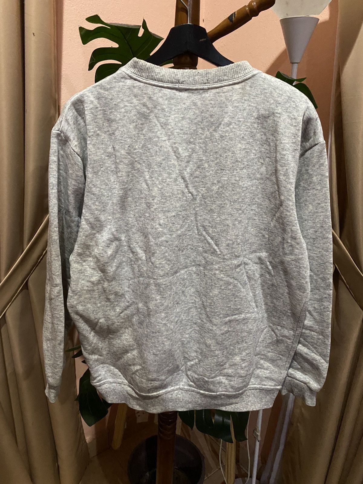 Vintage Vintage Valentino Coupeau Paris Grey Sweatshirt Unisex Size US M / EU 48-50 / 2 - 7 Thumbnail