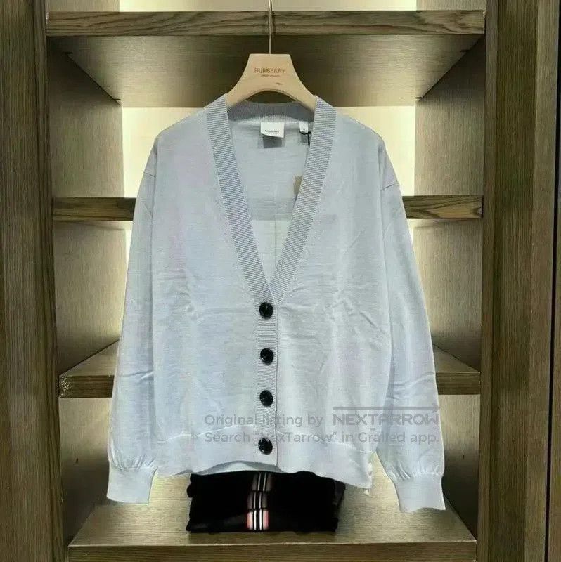 Burberry Burberry Blue Logo Short Sleeve Cardigan. Size L / US 10 / IT 46 - 8 Thumbnail