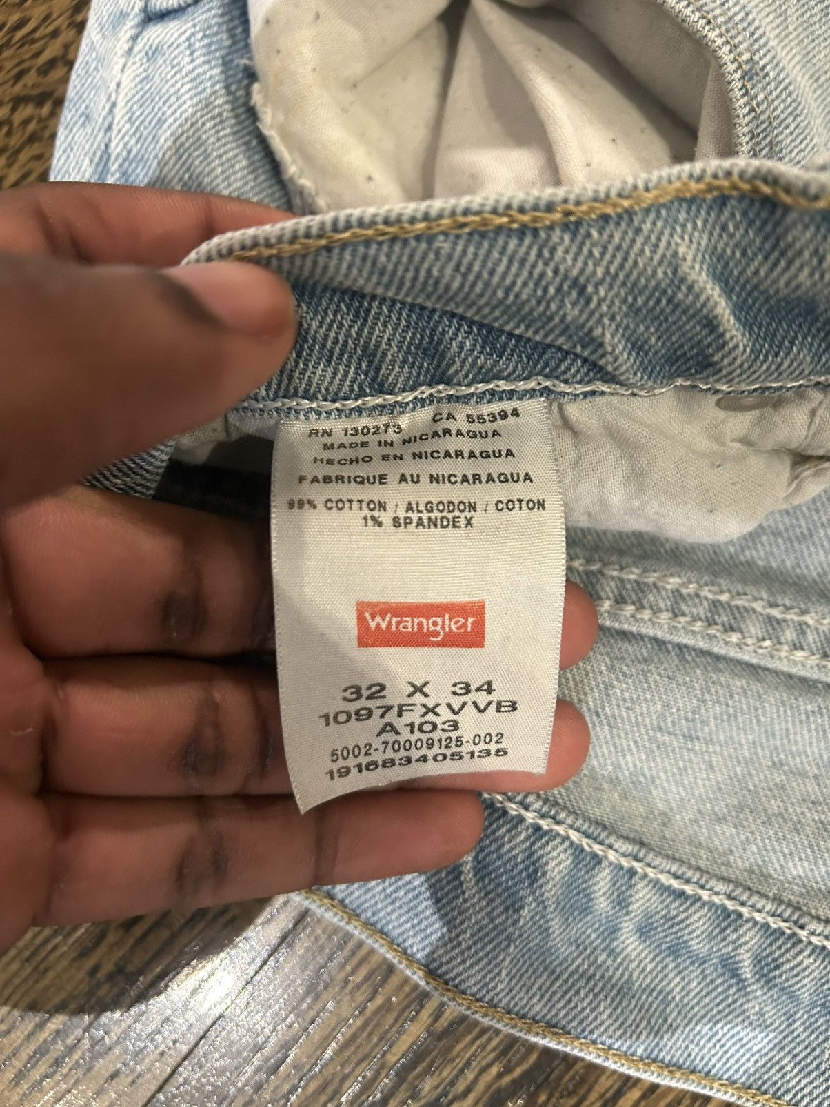 Wrangler Light Blue Wash Relaxed Wrangler Jeans Size US 32 / EU 48 - 4 Thumbnail