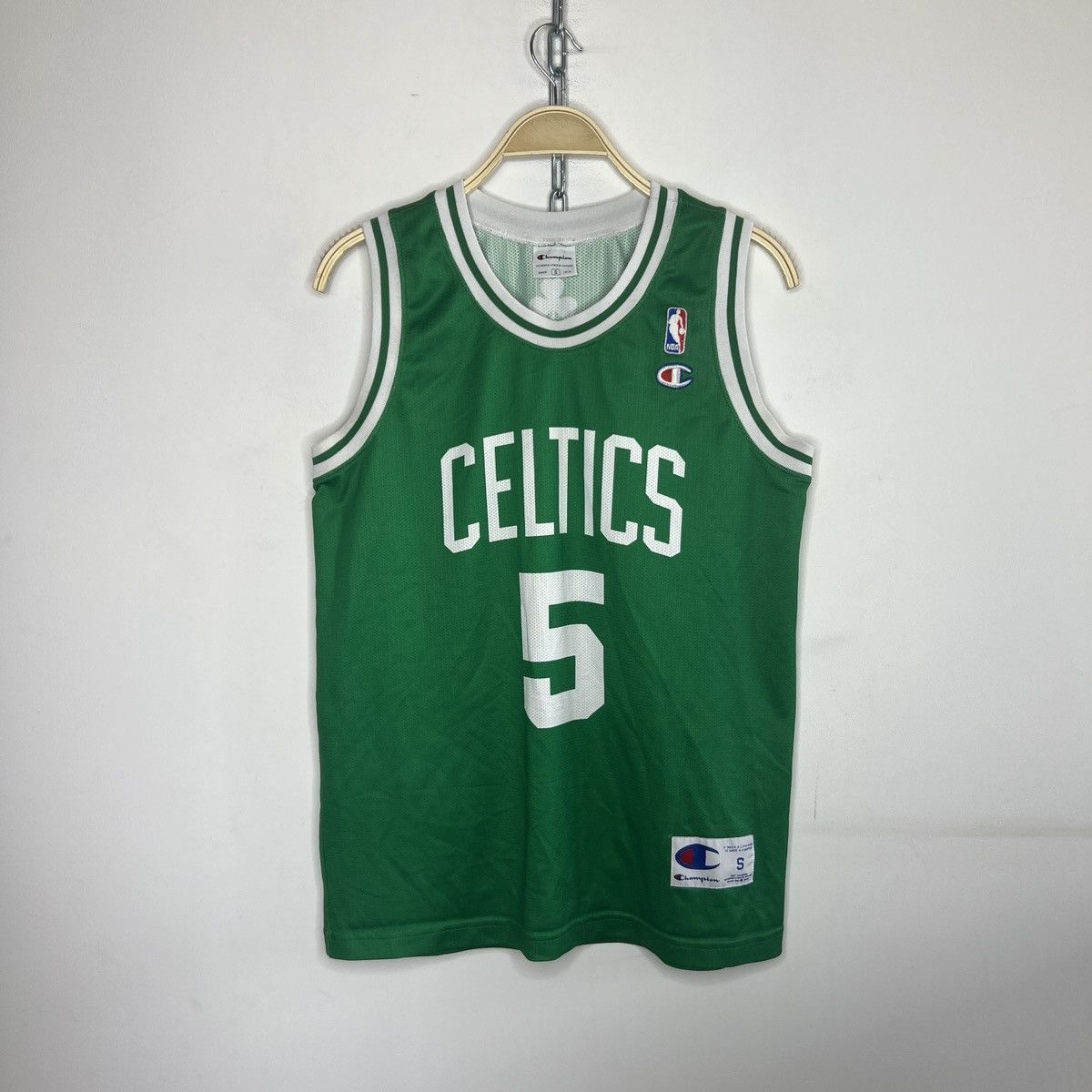 Champion Vintage Boston Celtics Garnett 5 NBA Basketball Jersey Size US S / EU 44-46 / 1 - 1 Thumbnail