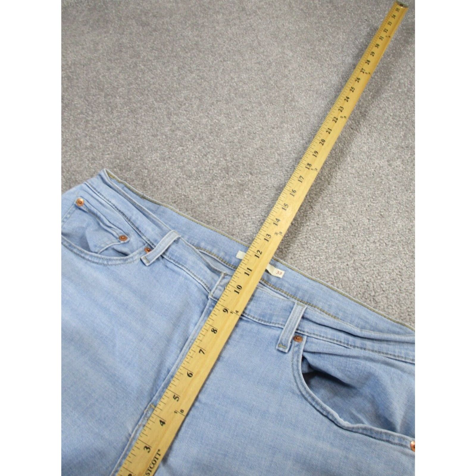 Levi's LEVI'S VINTAGE Boyfriend Jeans Womens 33 Blue Light Wash Denim *Stains Regular Size 24" / US 00 / IT 34 - 7 Thumbnail