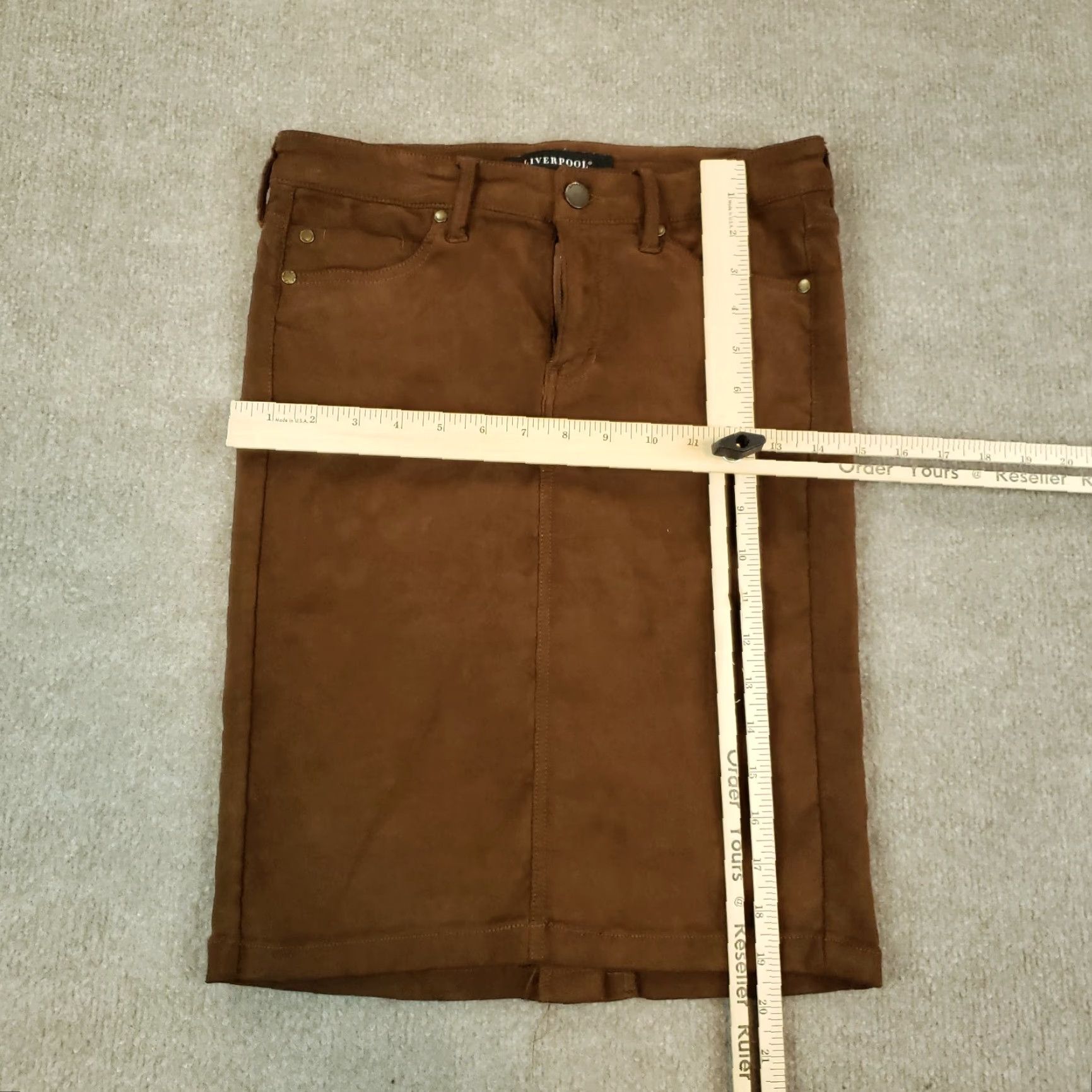Vintage Liverpool Brand Womens Size 4 Knee Length Brown Straight Pencil Skirt 4/27 Zip Solid Polyester Spandex Size 27" / US 4 / IT 40 - 2 Thumbnail