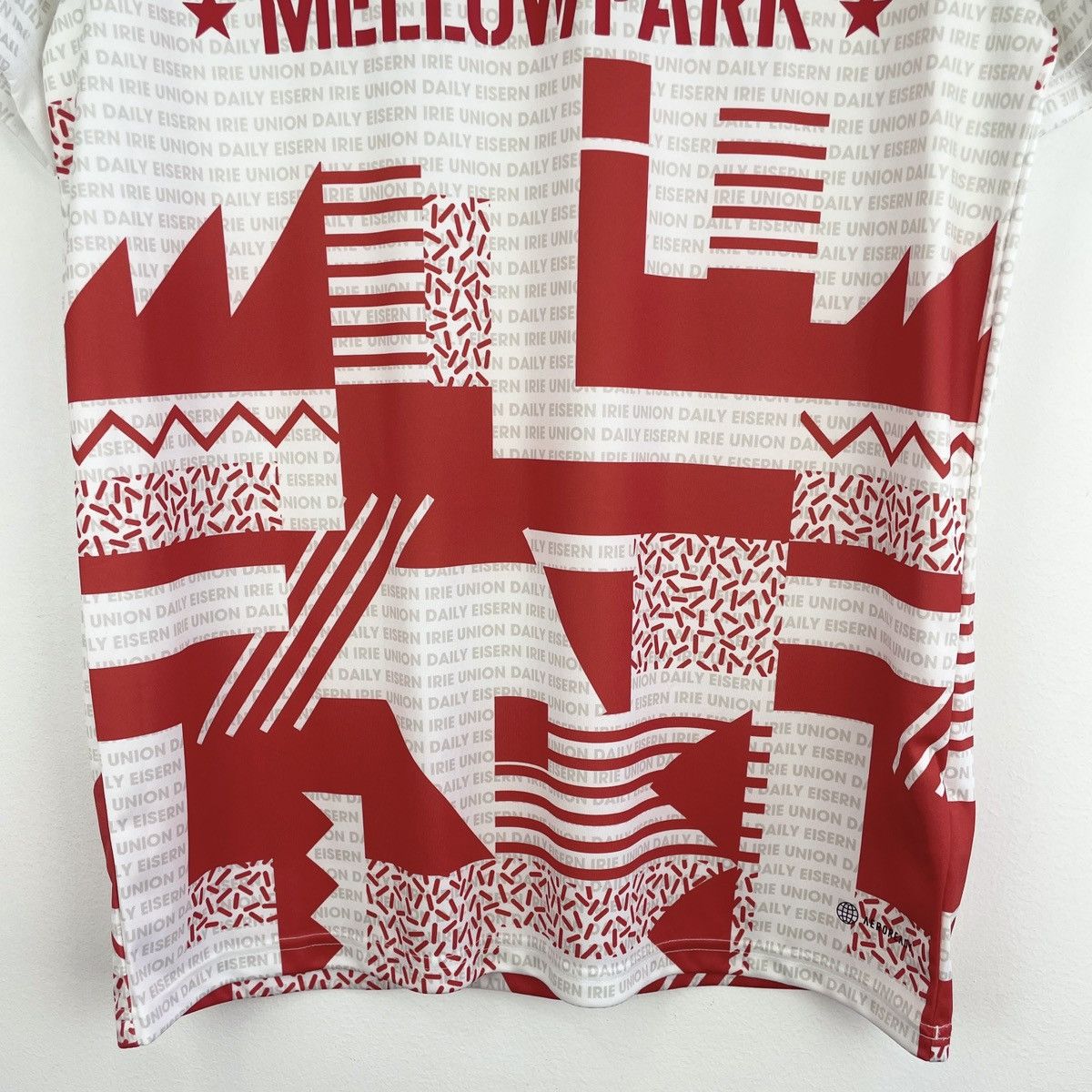 Adidas Union Berlin Fourth Adidas Men’s Jersey Shirt 2022/2023 sz M Size US M / EU 48-50 / 2 - 3 Thumbnail