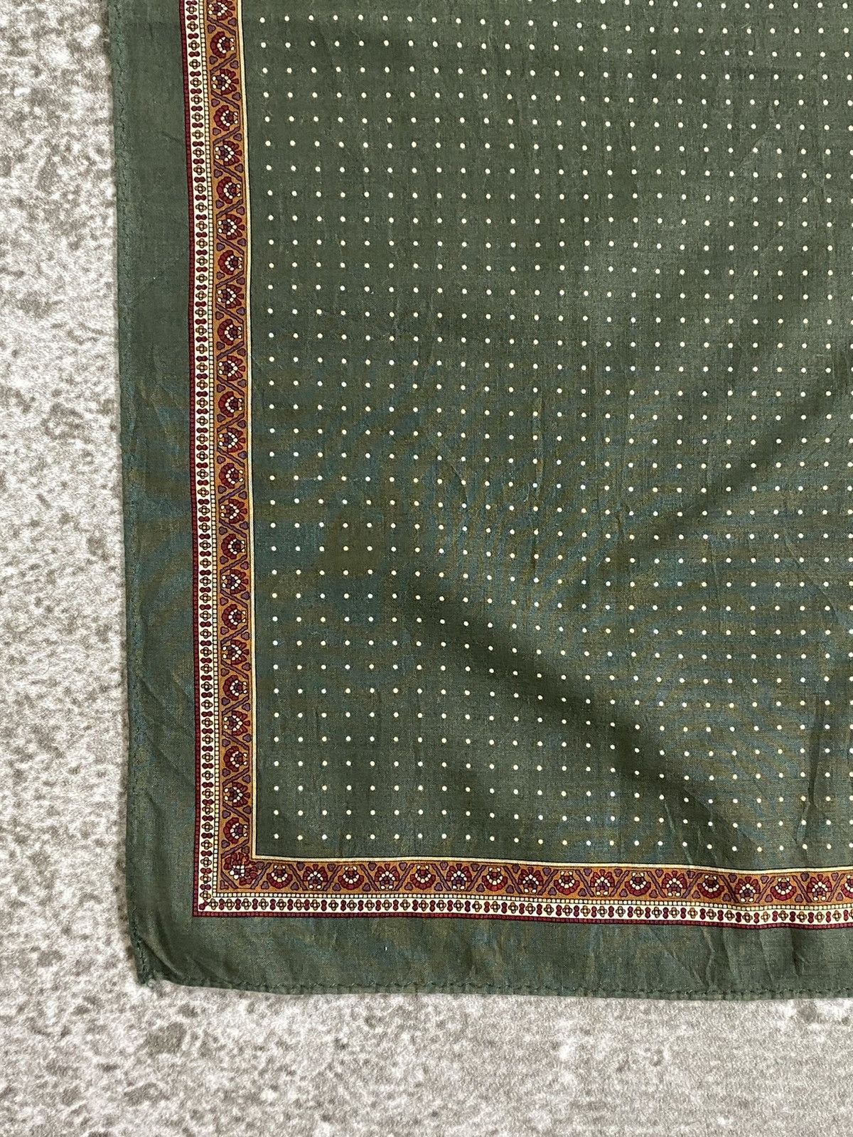 Yves Saint Laurent Yves saint laurent Handkerchief / Bandana / Neckerchief Size ONE SIZE - 5 Thumbnail
