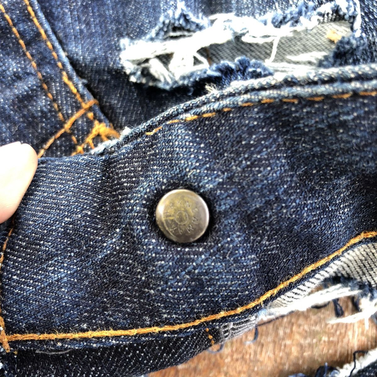 MOUSSY Thrashed Faded Moussy Rare Denim ERD GRUNGE Short Pants Size 28" / US 6 / IT 42 - 6 Thumbnail