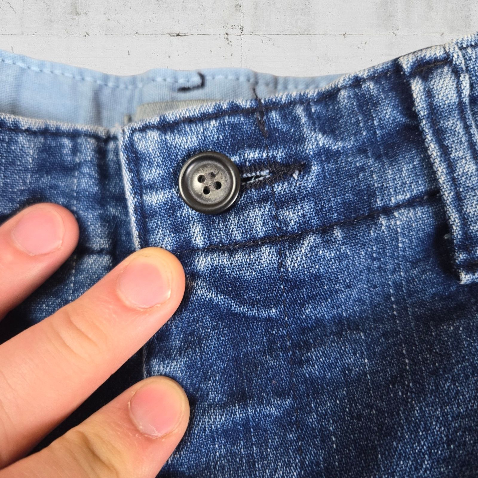 Vintage Vintage Medium Wash Mom Jeans Size 14P Size 36" / US 14 / IT 50 - 4 Thumbnail