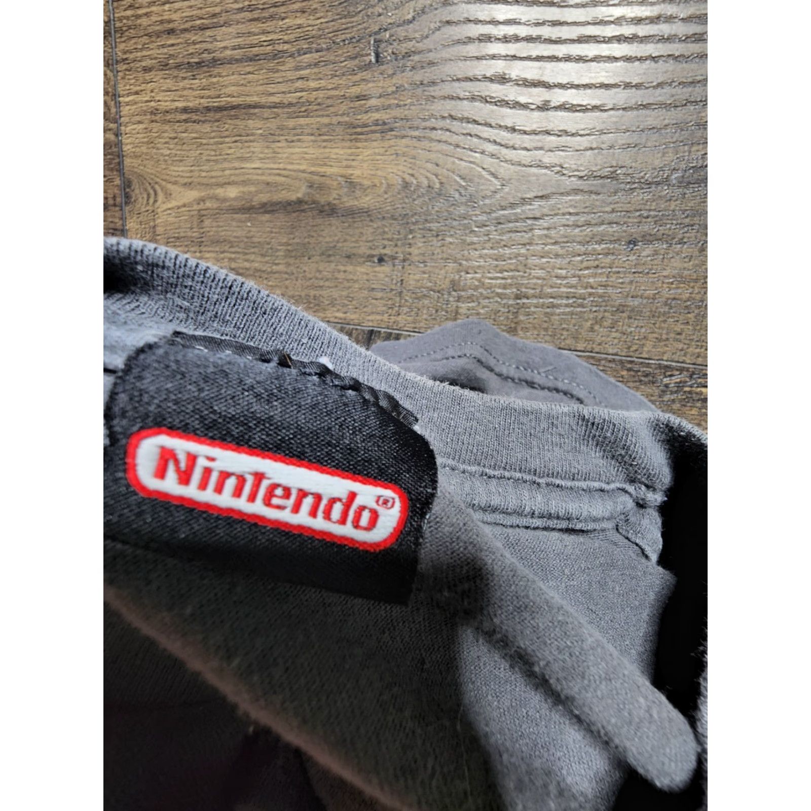 Nintendo VINTAGE Nintendo Super Mario Bros Shirt Mens S Gray 2007 Graphic T-Shirt Size US S / EU 44-46 / 1 - 4 Thumbnail