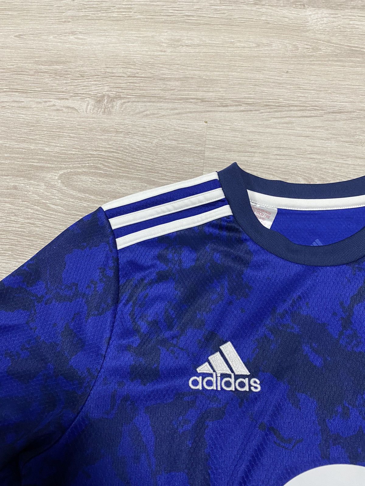 Adidas Leeds United Youth 13 - 14 Years 2021/2022 Jersey Football Size US XS / EU 42 / 0 - 3 Thumbnail