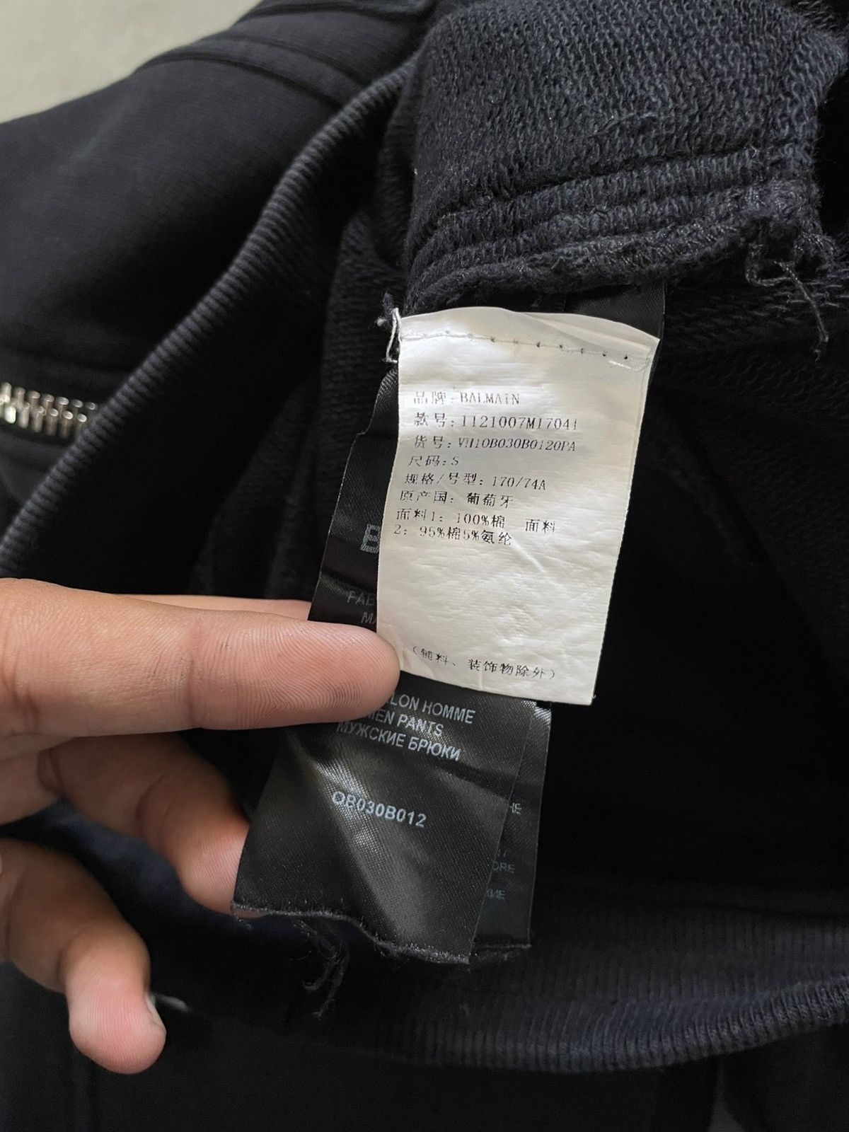 Balmain Balmain Biker Embossed Sweatpants Black Size US 30 / EU 46 - 12 Thumbnail