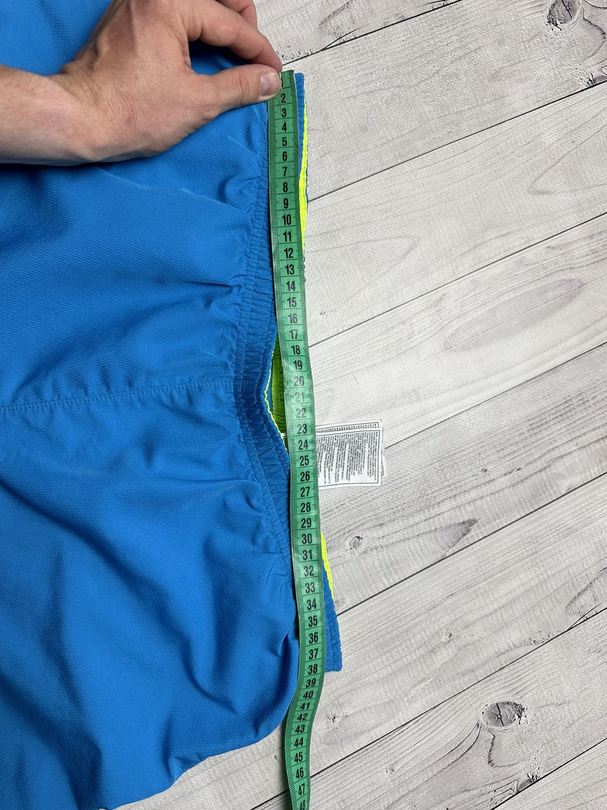 Vintage Vintage Nike Barcelona soccer shorts blue rare size S Size US 29 - 11 Thumbnail