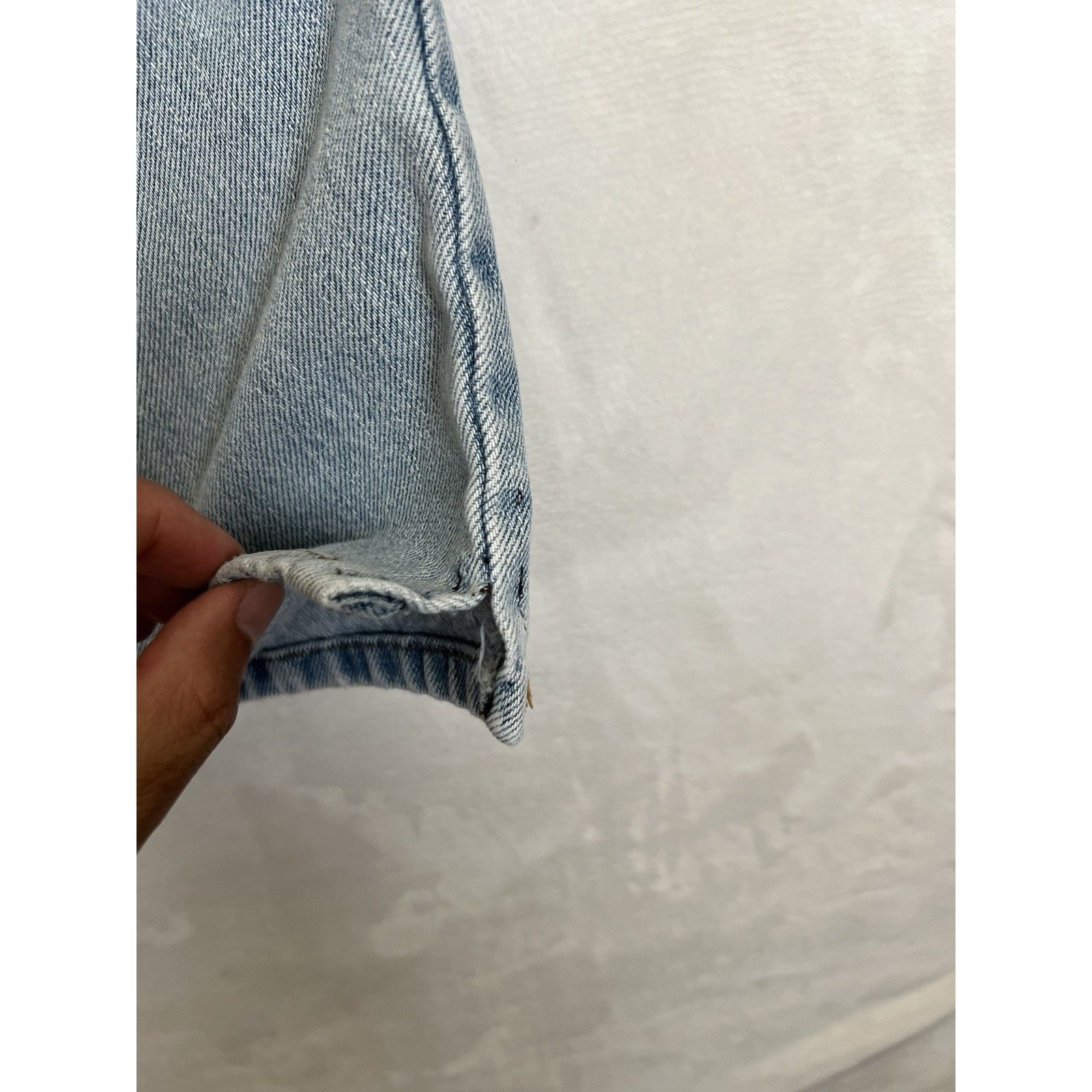 Levi's Vintage Levi’s 550 Blue DenimJeans Size 34x30 Relaxed Fit Gr Size US 34 / EU 50 - 11 Thumbnail