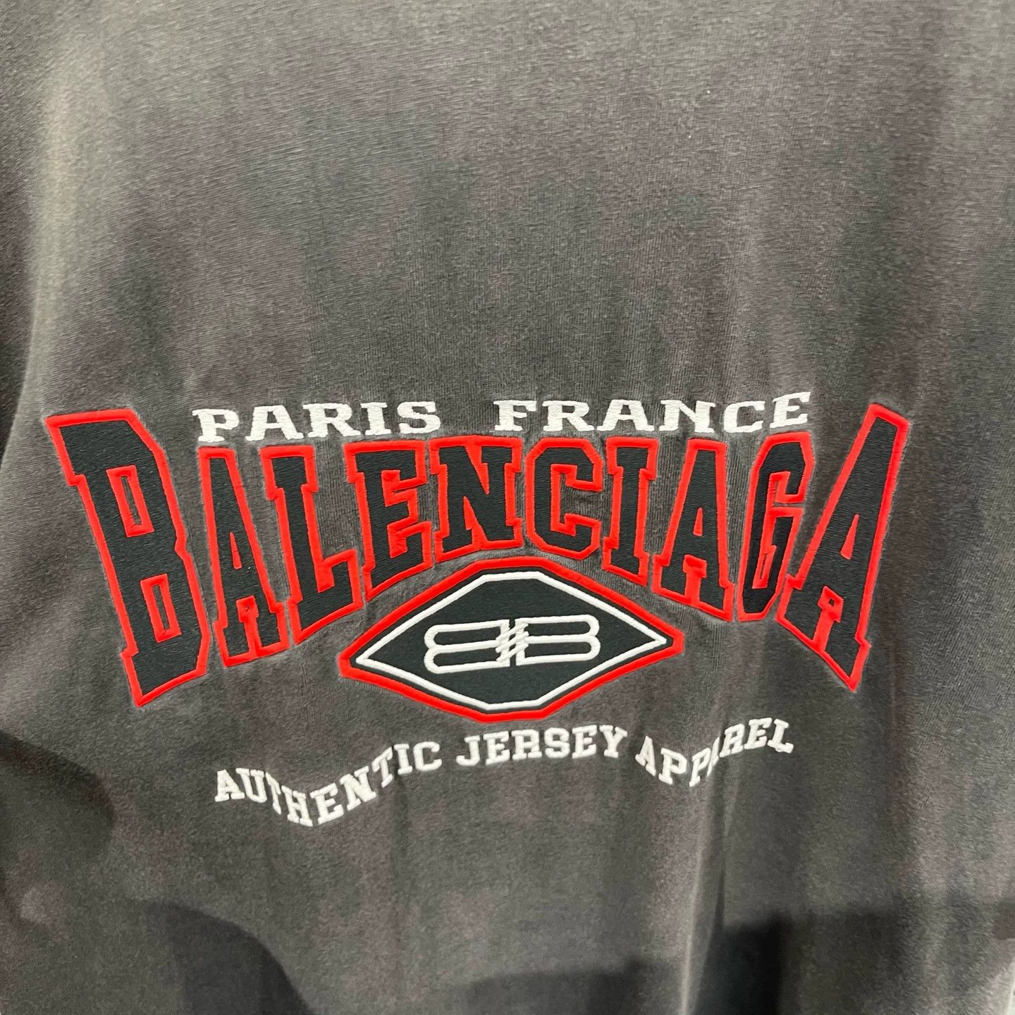 Balenciaga Balenciaga Batman Black Red Embroidered Vintage SS Tee Size US XS / EU 42 / 0 - 4 Thumbnail