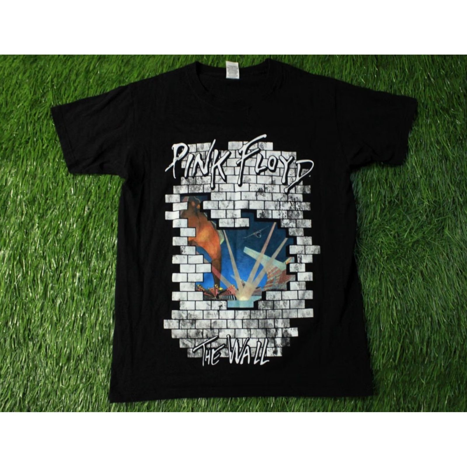 Fruit Of The Loom Nike Pink Floyd The Wall Shirt Mens S Black 100% Cotton Short Sleeve Tee Logo Rock Band Jersey FRUIT OF THE LOOM Size US S / EU 44-46 / 1 - 2 Thumbnail