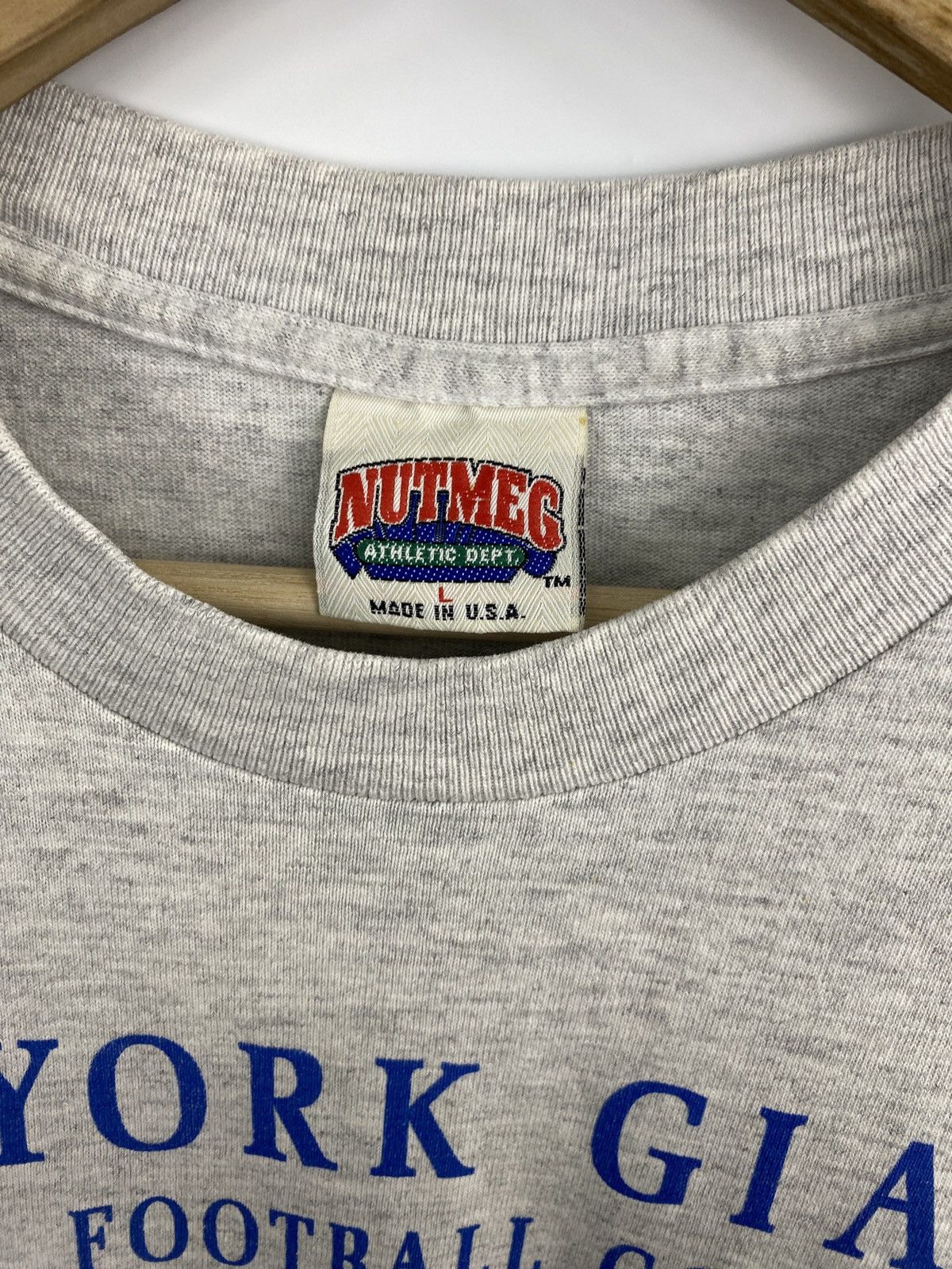 Nutmeg 🇺🇸🏈 Vintage 90s New York Giants Nutmag Football T-shirt Rare Size US L / EU 52-54 / 3 - 6 Thumbnail