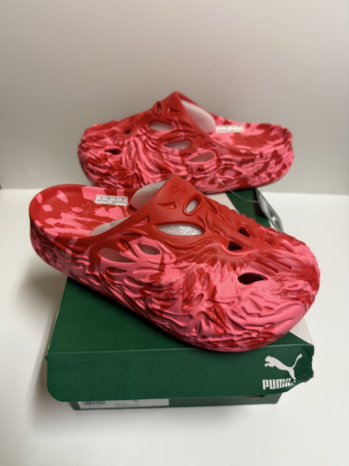 Puma Puma Mb.04 Slide LaMelo Ball Red Pink Size 9 Size US 9 / EU 42 - 1 Thumbnail