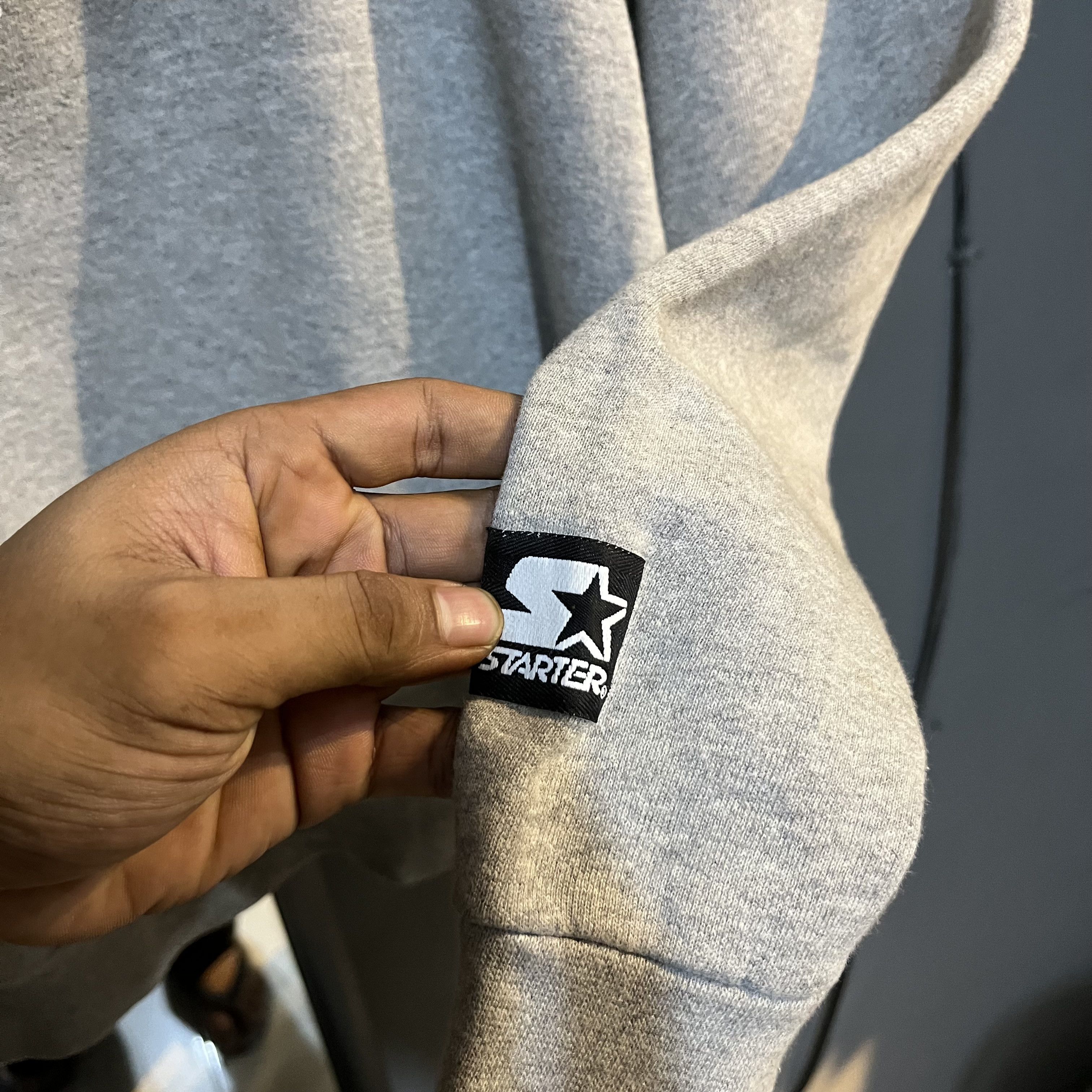 Starter × Vintage Starter dolphin sweatshirts Size US M / EU 48-50 / 2 - 4 Thumbnail