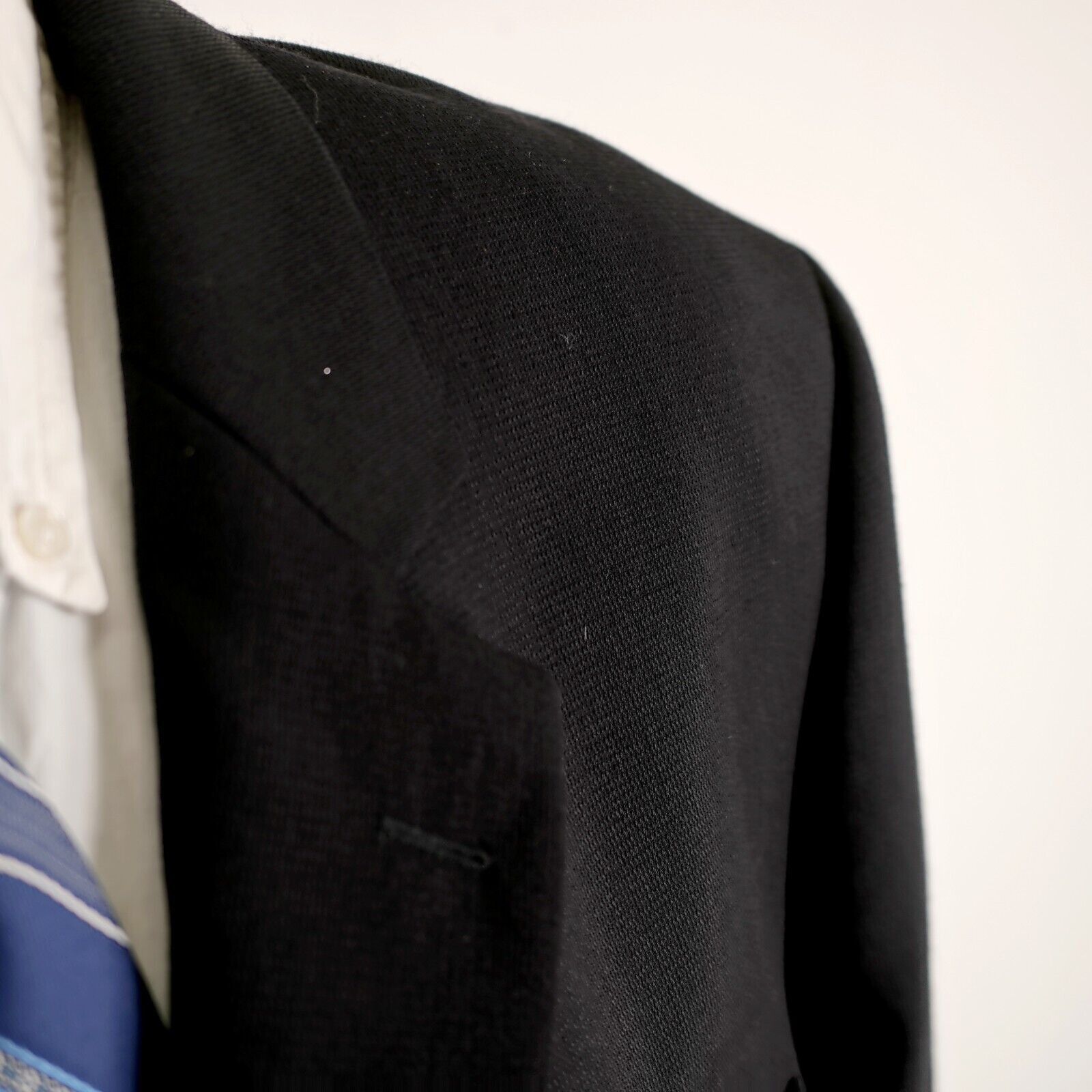 Joseph & Feiss Joseph & Feiss International Thick Textured Wool Black 44R S Size 44R - 2 Thumbnail