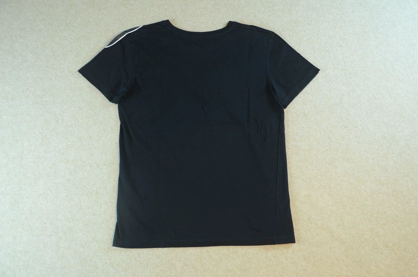 Valentino Valentino Runway Panther Print Short Sleeve T XS LightWear Size XS / US 0-2 / IT 36-38 - 6 Thumbnail