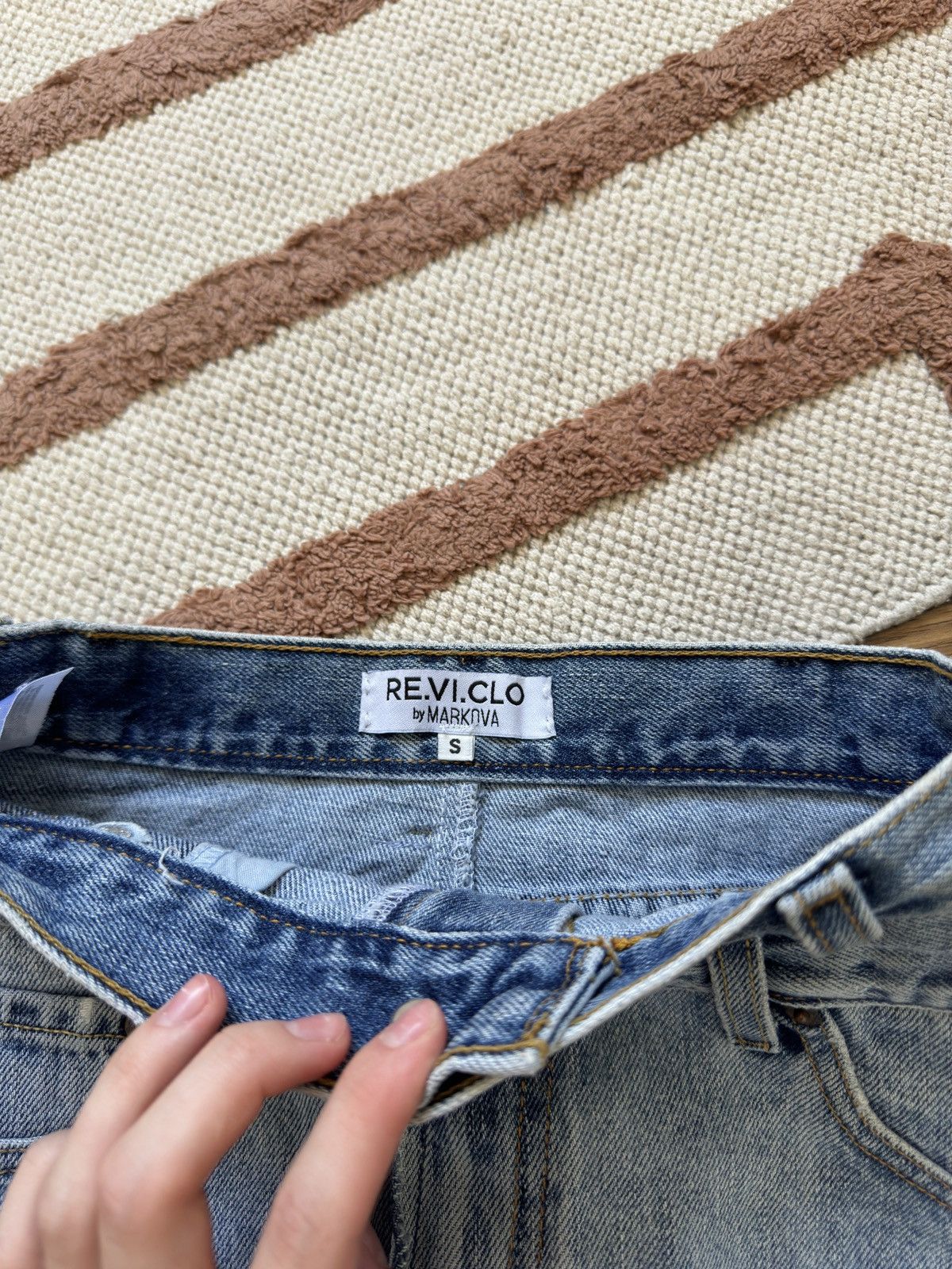 Levi's VINTAGE LEVI’S WASHED UPCYCLING BELT X2 MIDI SKIRT Size 27" / US 4 / IT 40 - 4 Thumbnail