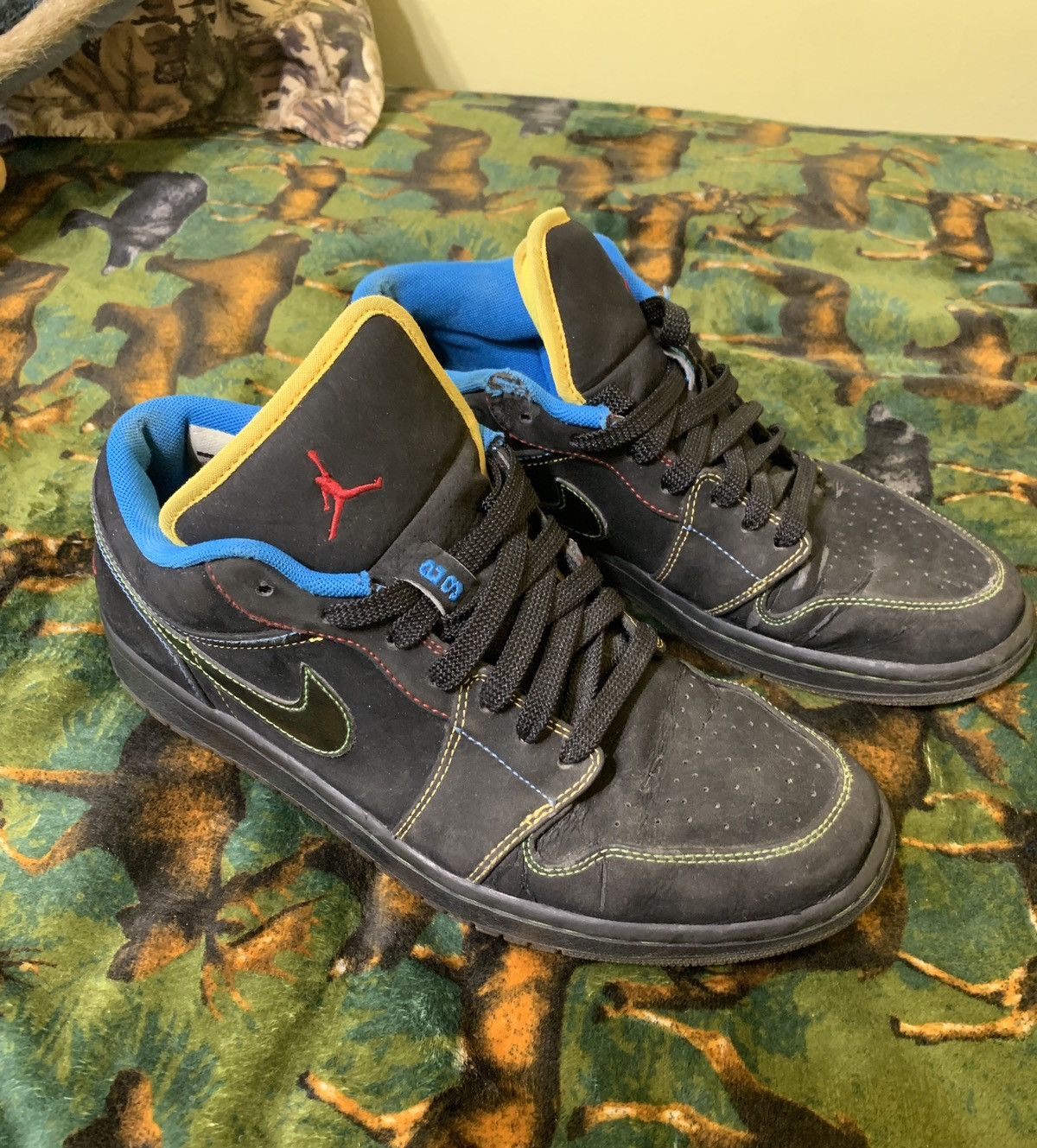 image of Jordan Nike Air Jordan 1 Phat Low - 11M Shoes in Black, Men's
