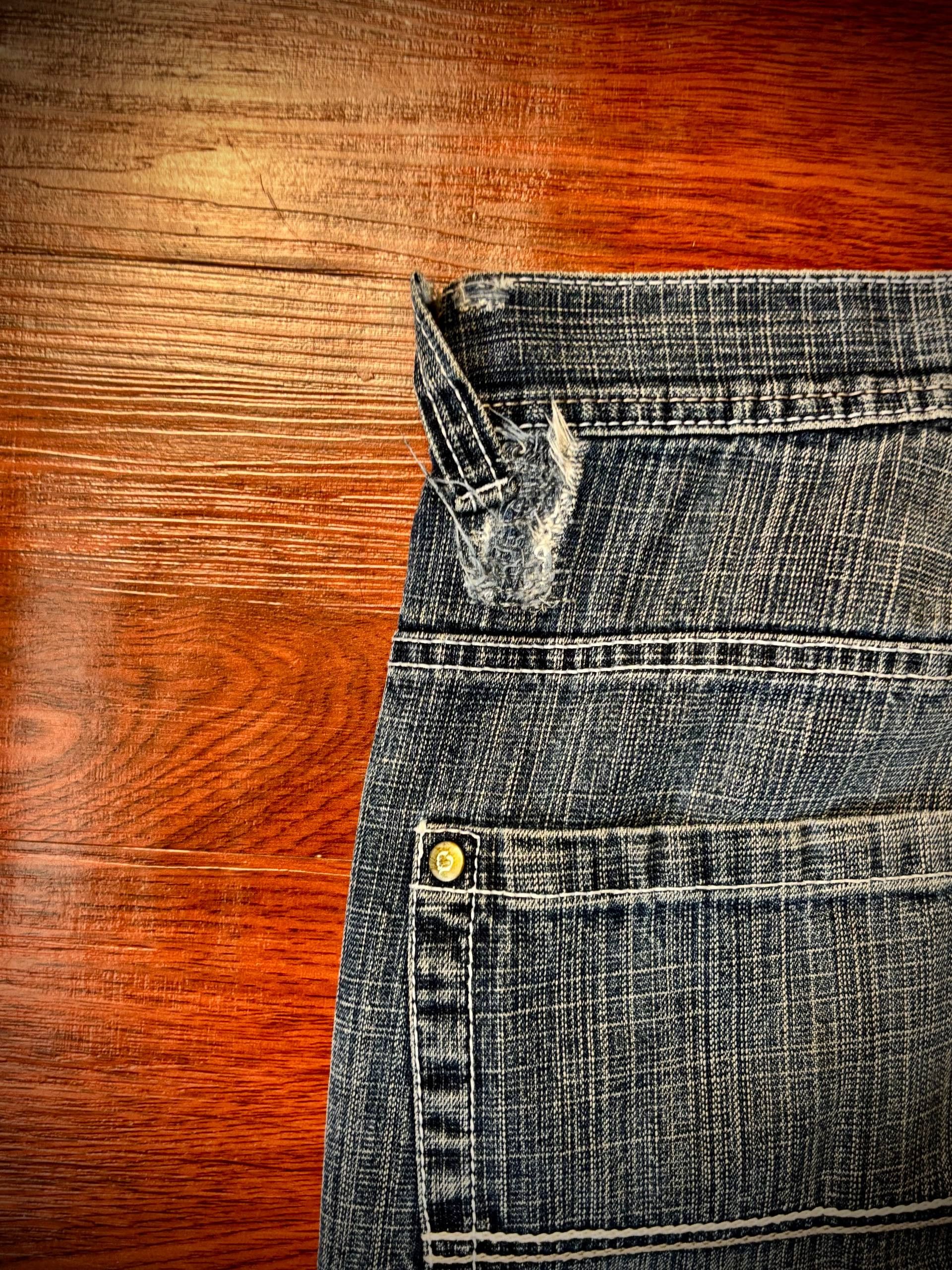 Southpole Vintage Y2K Southpole Faded Wash Distressed Back Hit Denim Size US 32 / EU 48 - 4 Thumbnail