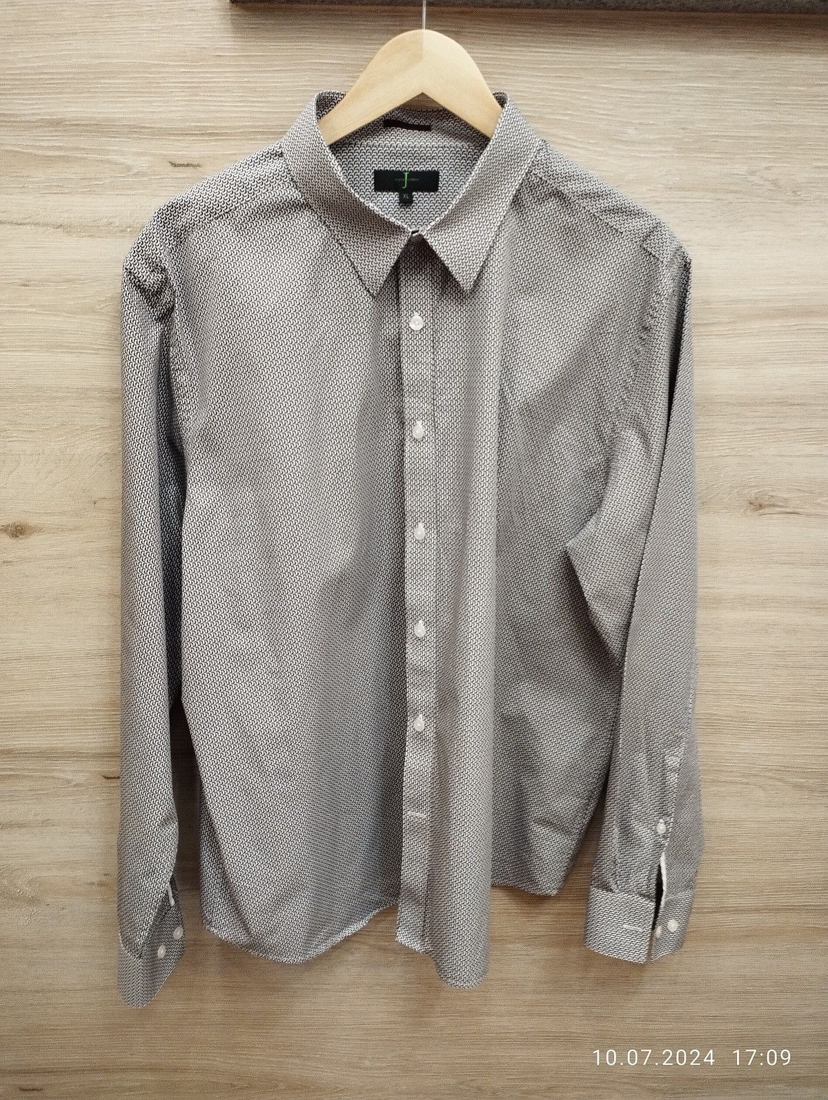 Jasper Conran Jasper Conran Mens Size XL Button Down Fitted Casual Shirt Size US XL / EU 56 / 4 - 1 Thumbnail