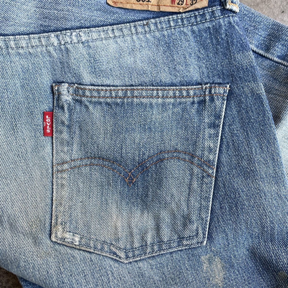 Levi's Vintage Clothing 🔥Vintage Levis 501 Splatter Paint Ripped Distress Jeans Size US 29 - 13 Thumbnail