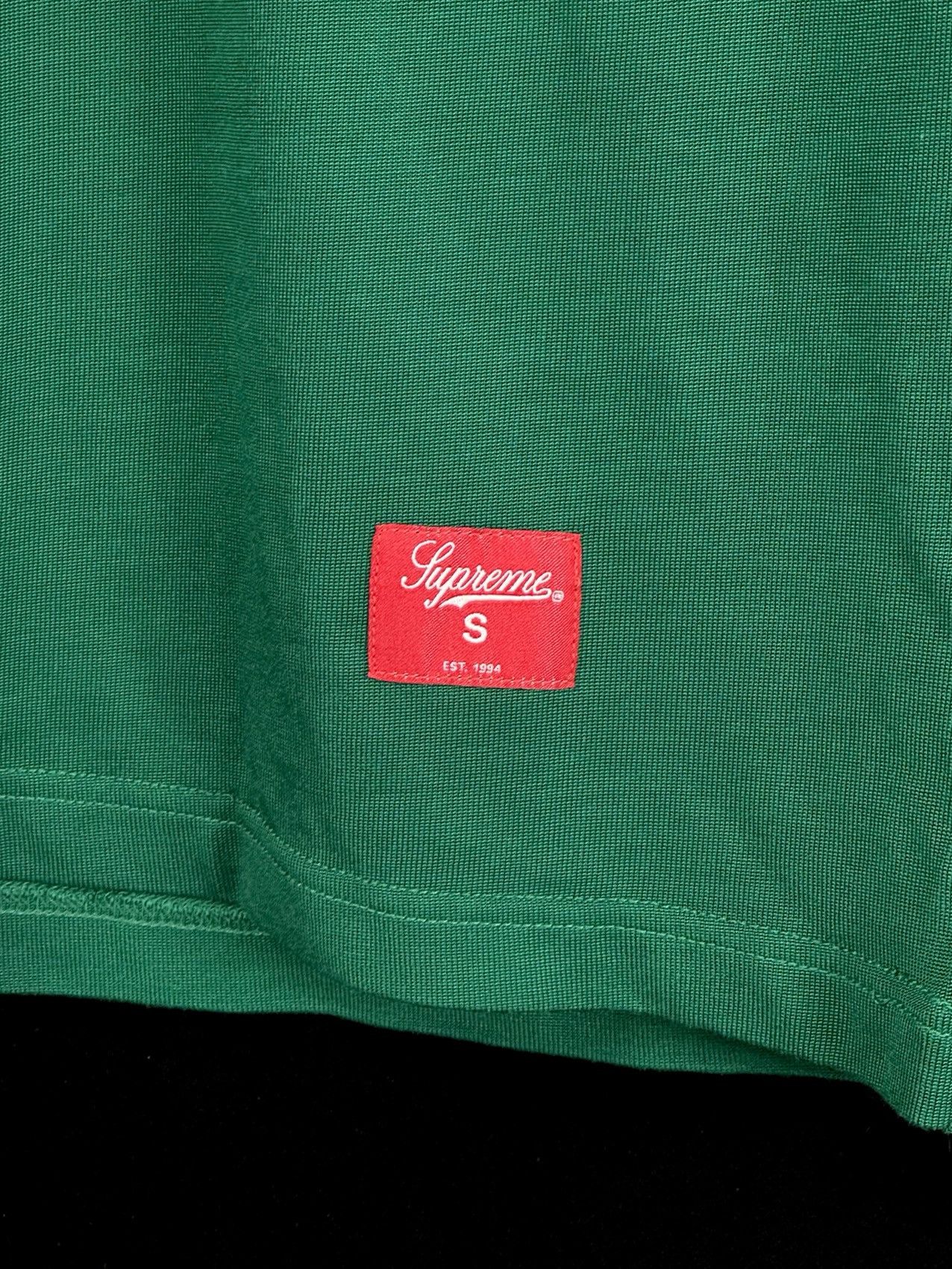 Supreme UNWORN* Supreme XXX Football Top 'KNOWLEDGE REIGNS SUPREME' Size US S / EU 44-46 / 1 - 6 Thumbnail