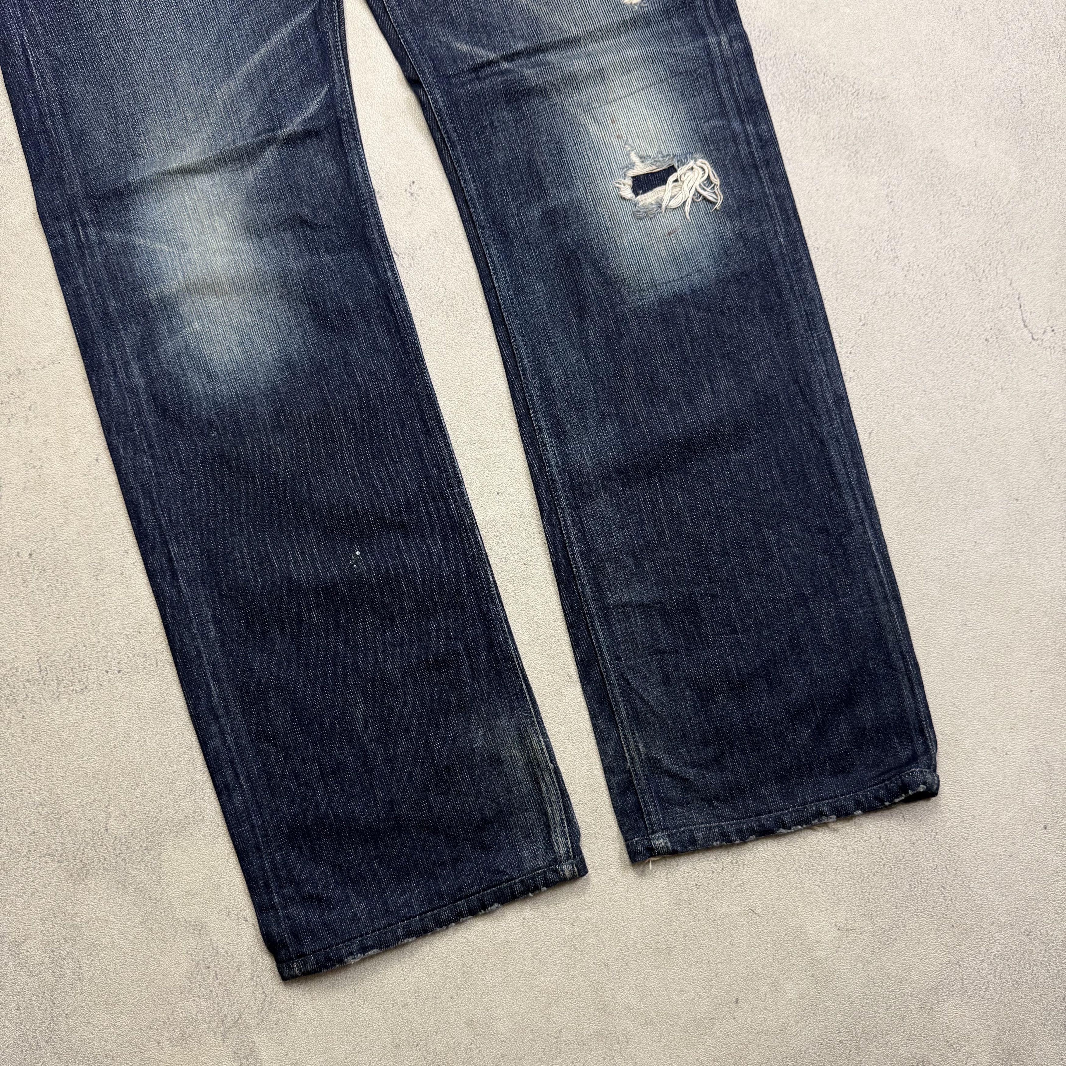 Diesel Diesel Viker-R-Box Distressed Jeans Size US 31 - 5 Thumbnail